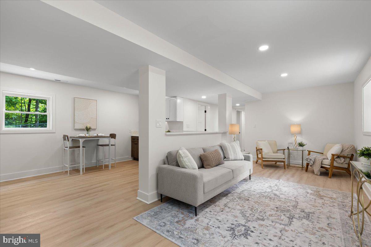 TOWN CREEK - Residential