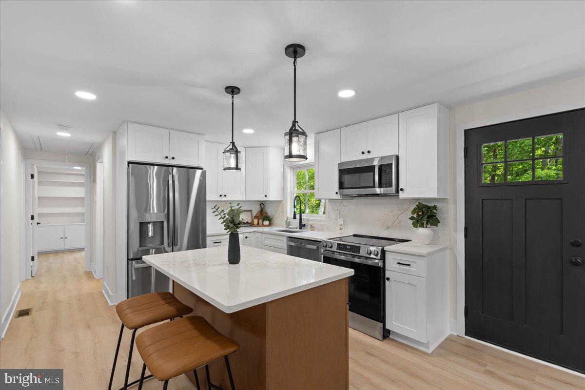 TOWN CREEK - Residential