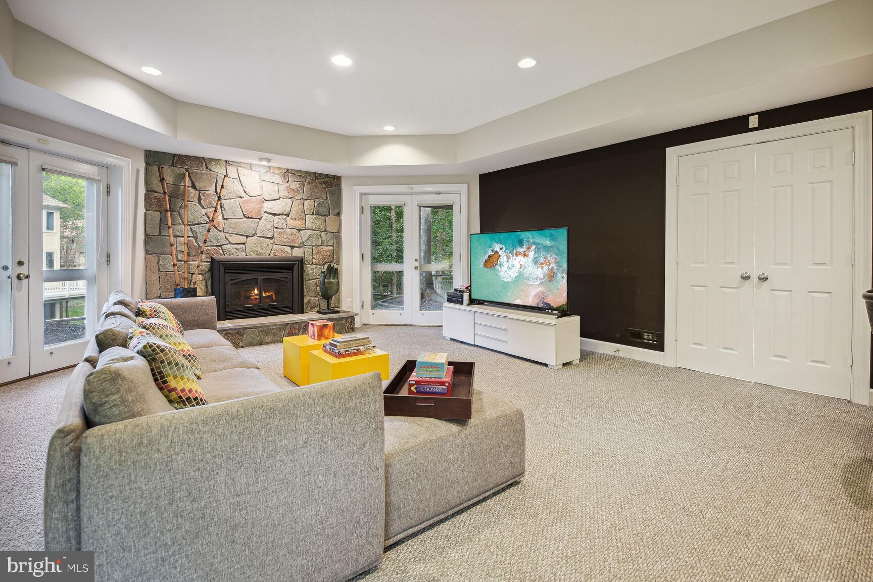 AVENEL - Residential