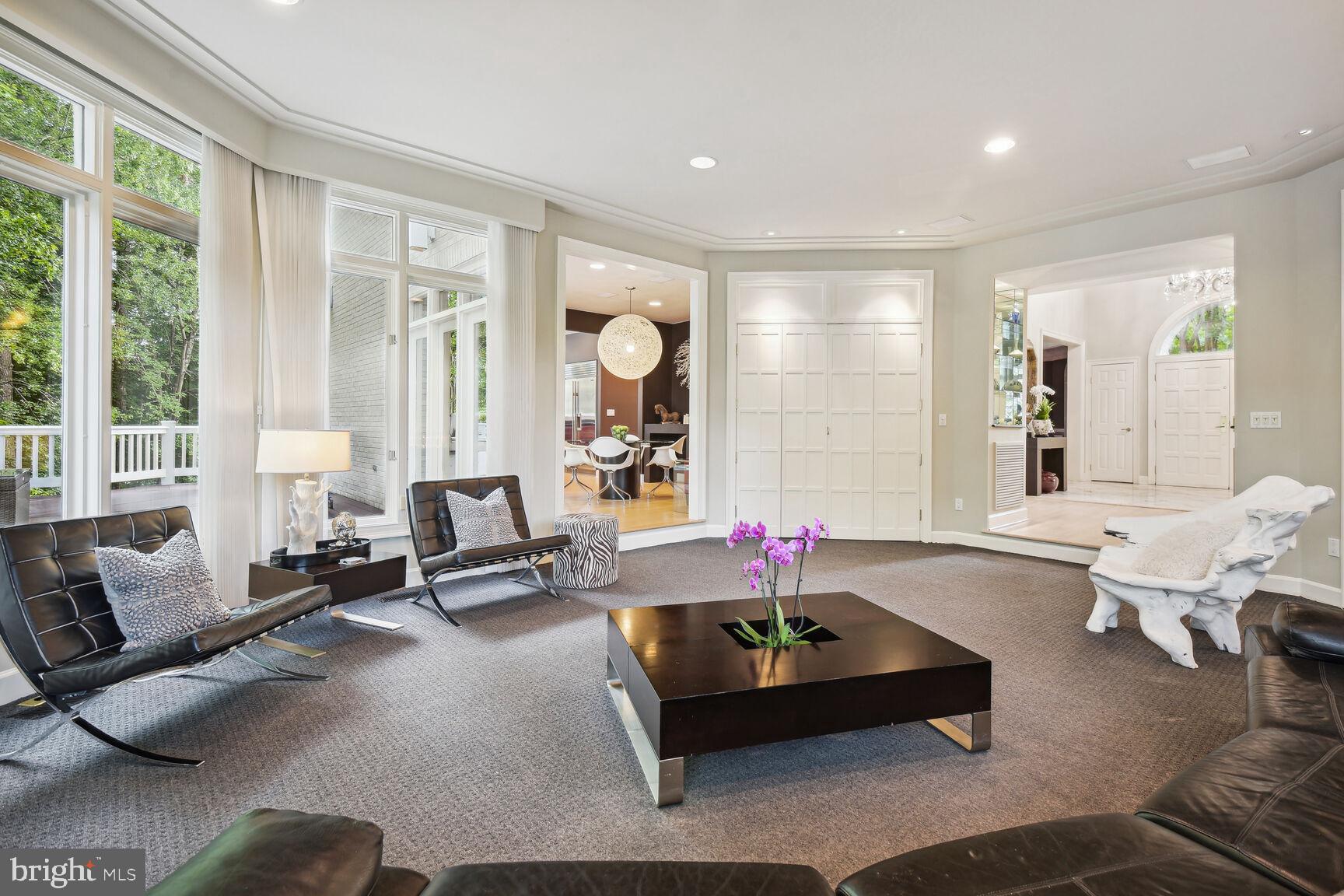 AVENEL - Residential