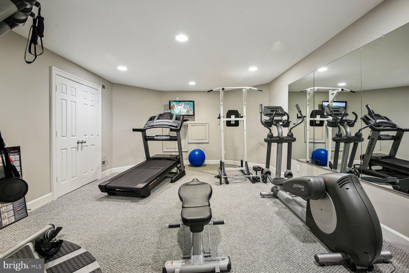 AVENEL - Residential