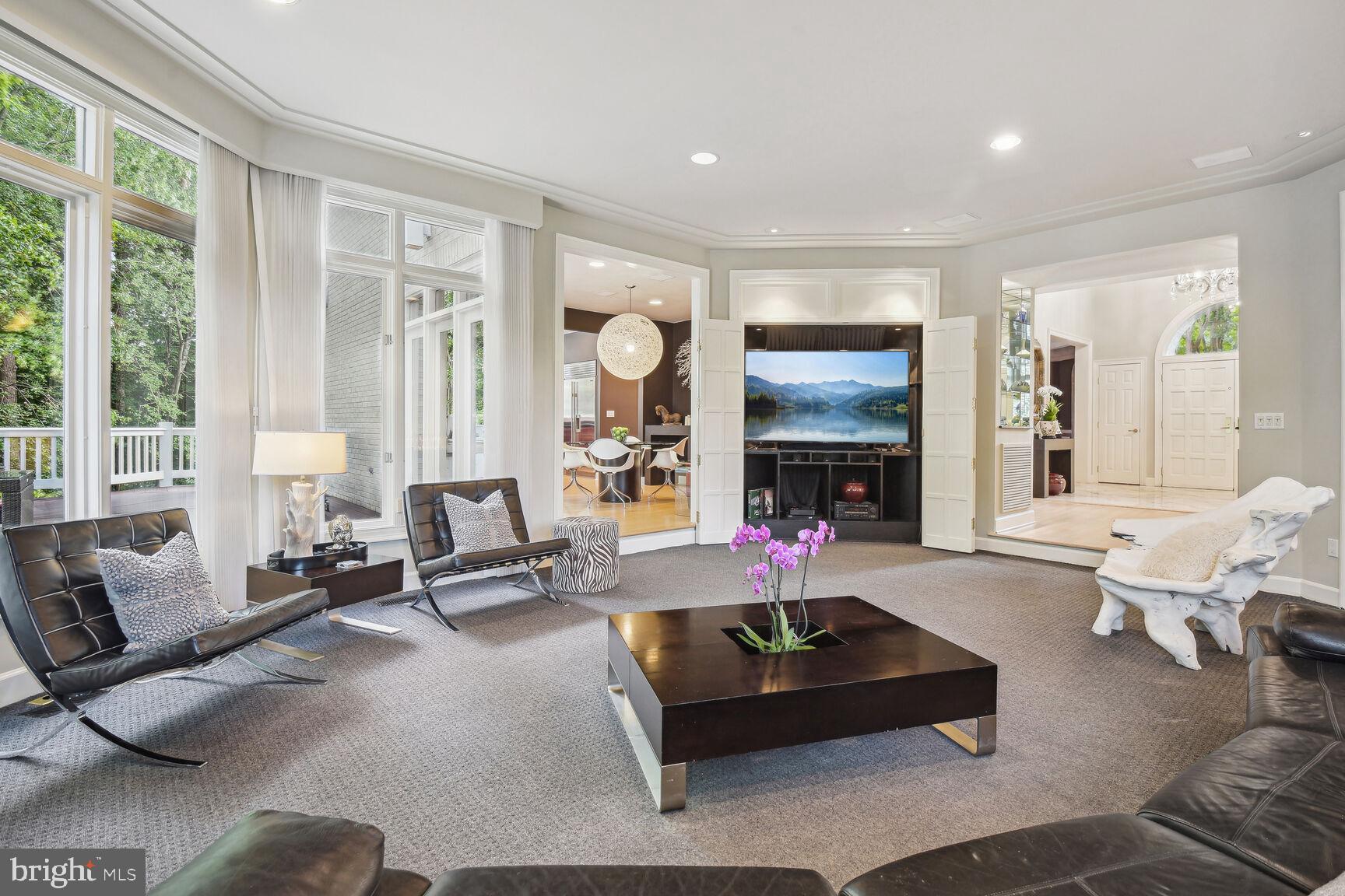 AVENEL - Residential