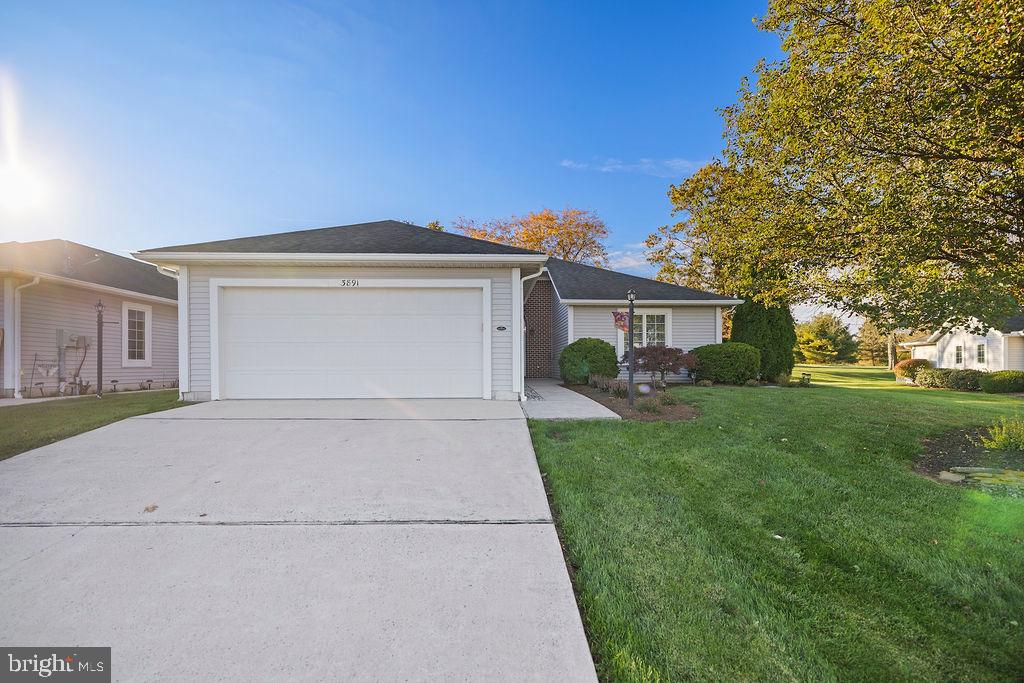 PENN NATIONAL GOLF COURSE COMMUNITY - Residential