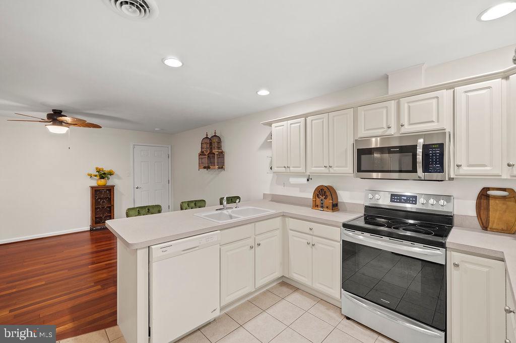 PENN NATIONAL GOLF COURSE COMMUNITY - Residential