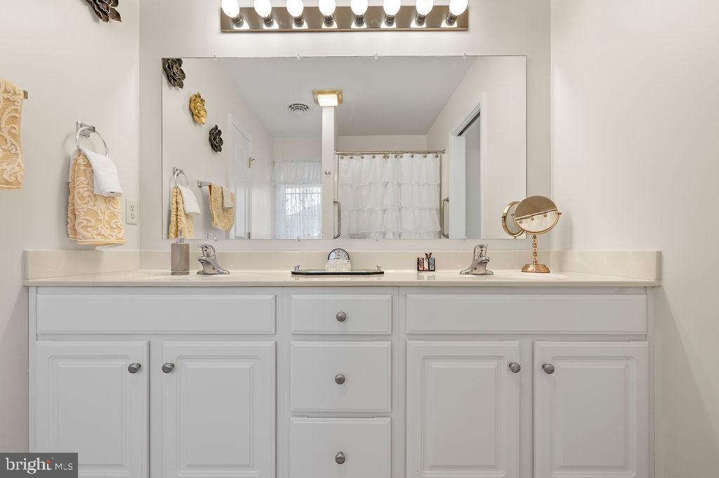 PENN NATIONAL GOLF COURSE COMMUNITY - Residential