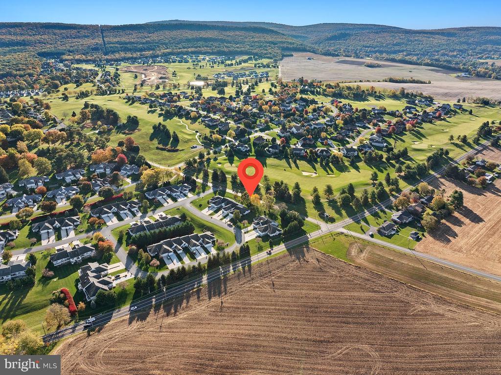 PENN NATIONAL GOLF COURSE COMMUNITY - Residential