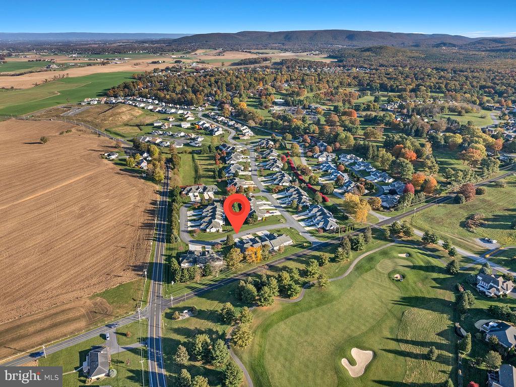 PENN NATIONAL GOLF COURSE COMMUNITY - Residential