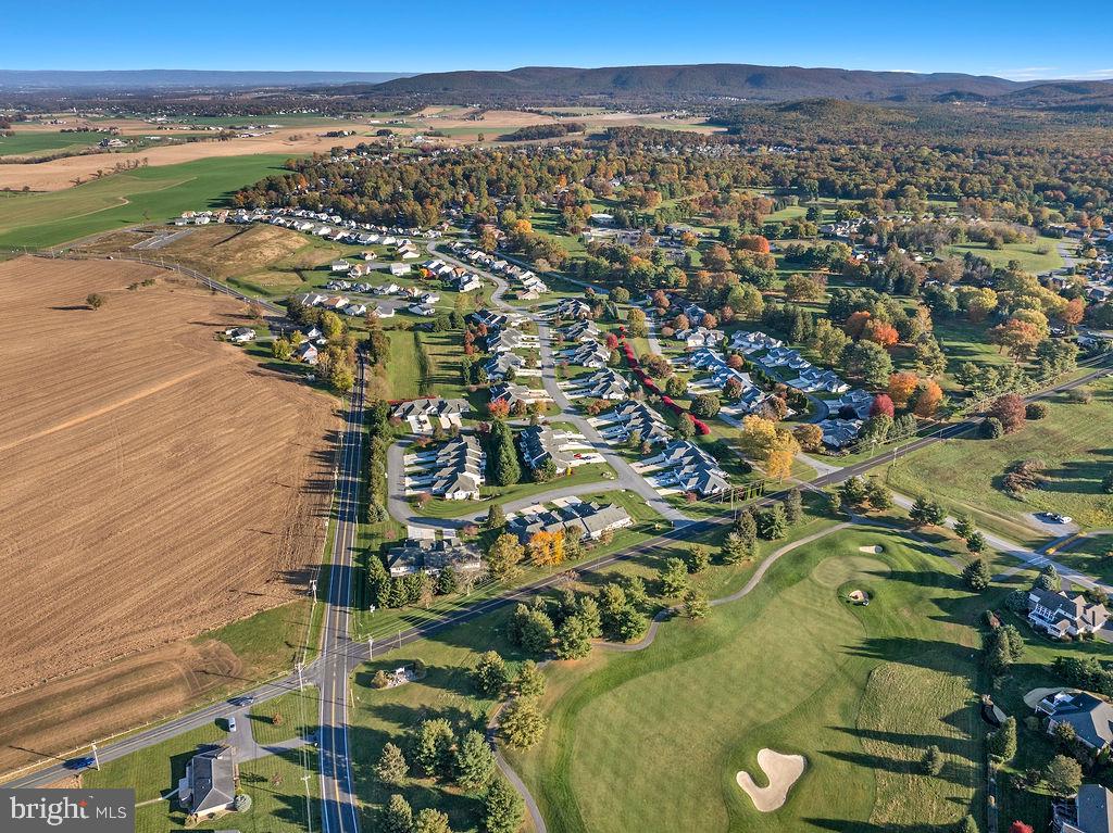 PENN NATIONAL GOLF COURSE COMMUNITY - Residential