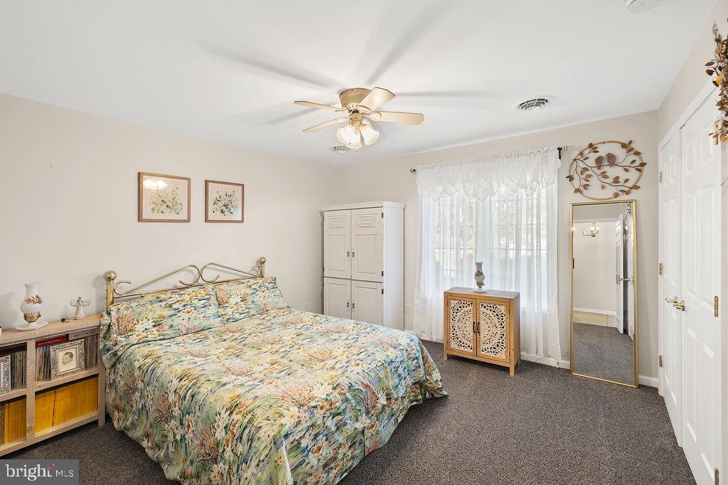 PENN NATIONAL GOLF COURSE COMMUNITY - Residential