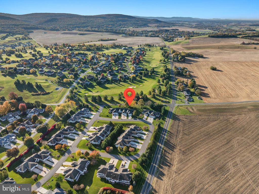 PENN NATIONAL GOLF COURSE COMMUNITY - Residential