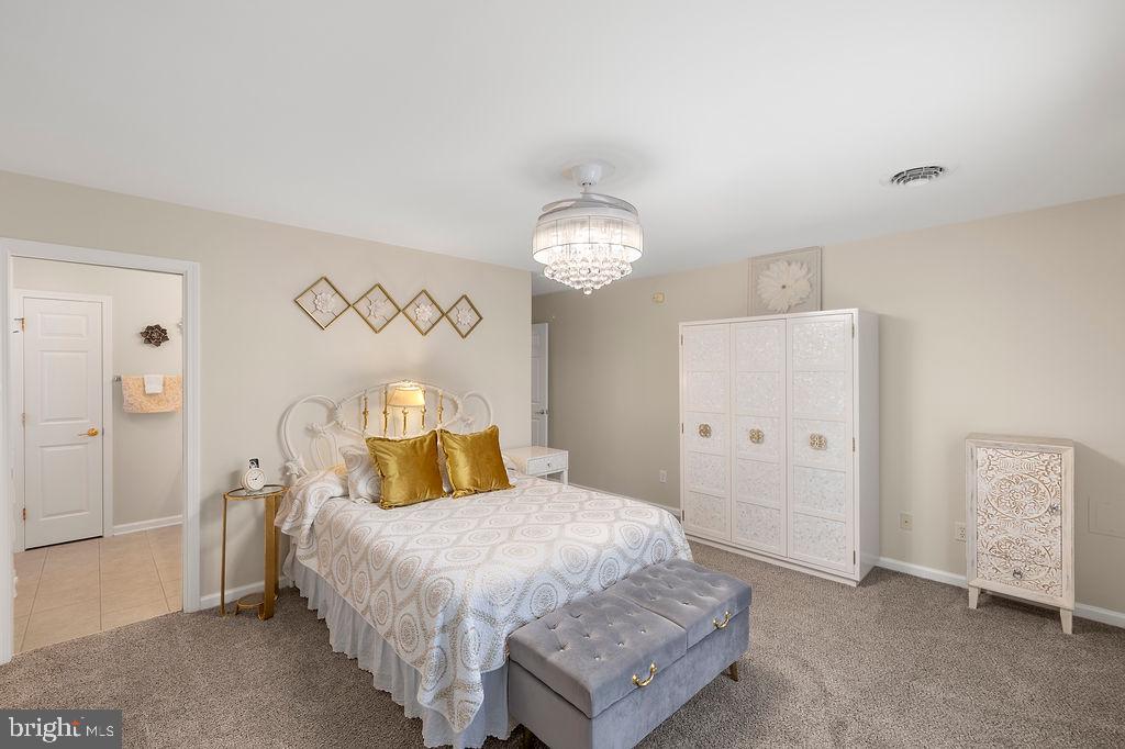 PENN NATIONAL GOLF COURSE COMMUNITY - Residential