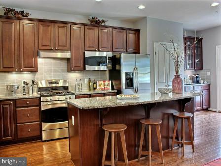 WATERFORD HILLS - Residential