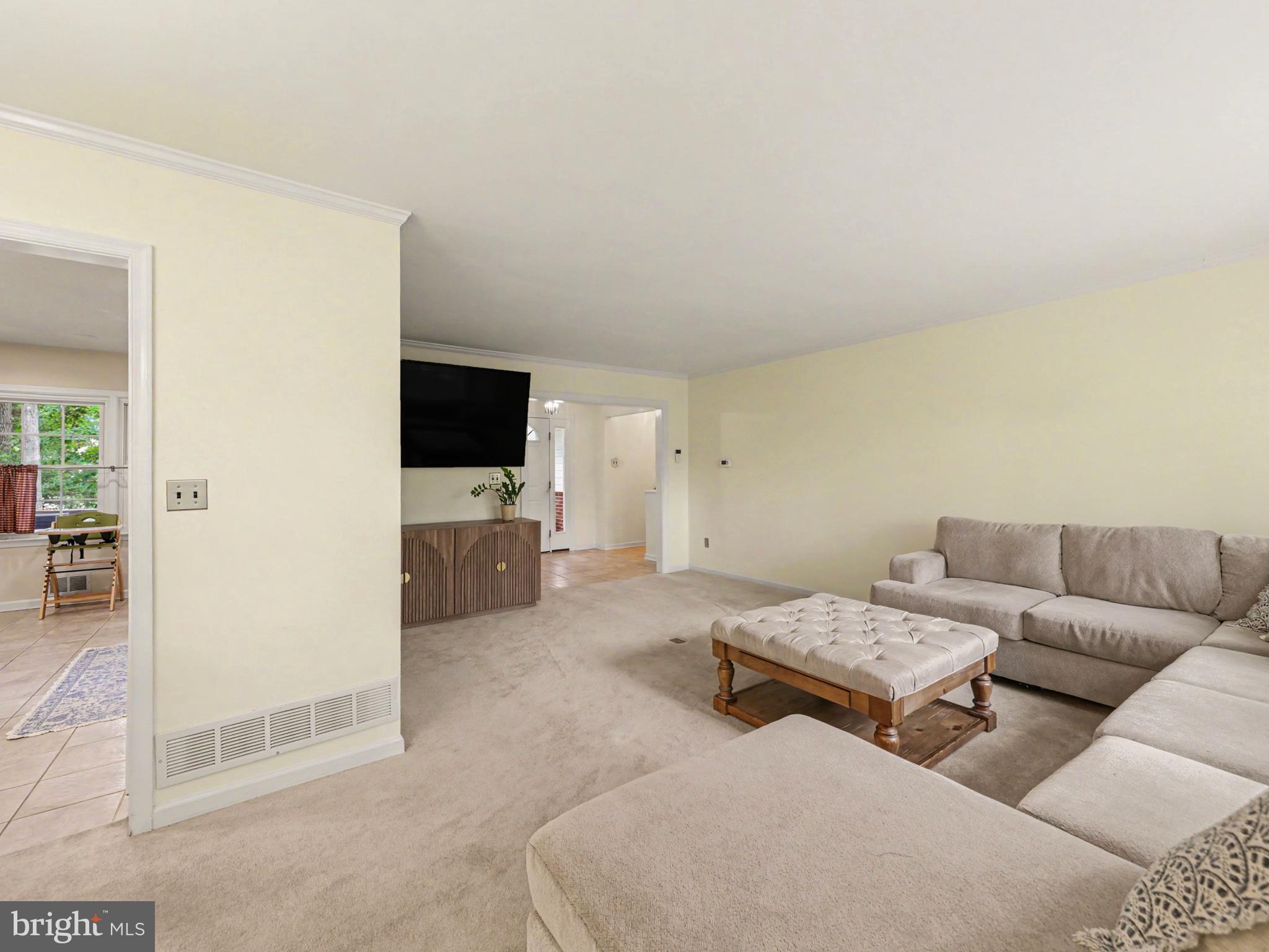 1006 ISABELLA DRIVE