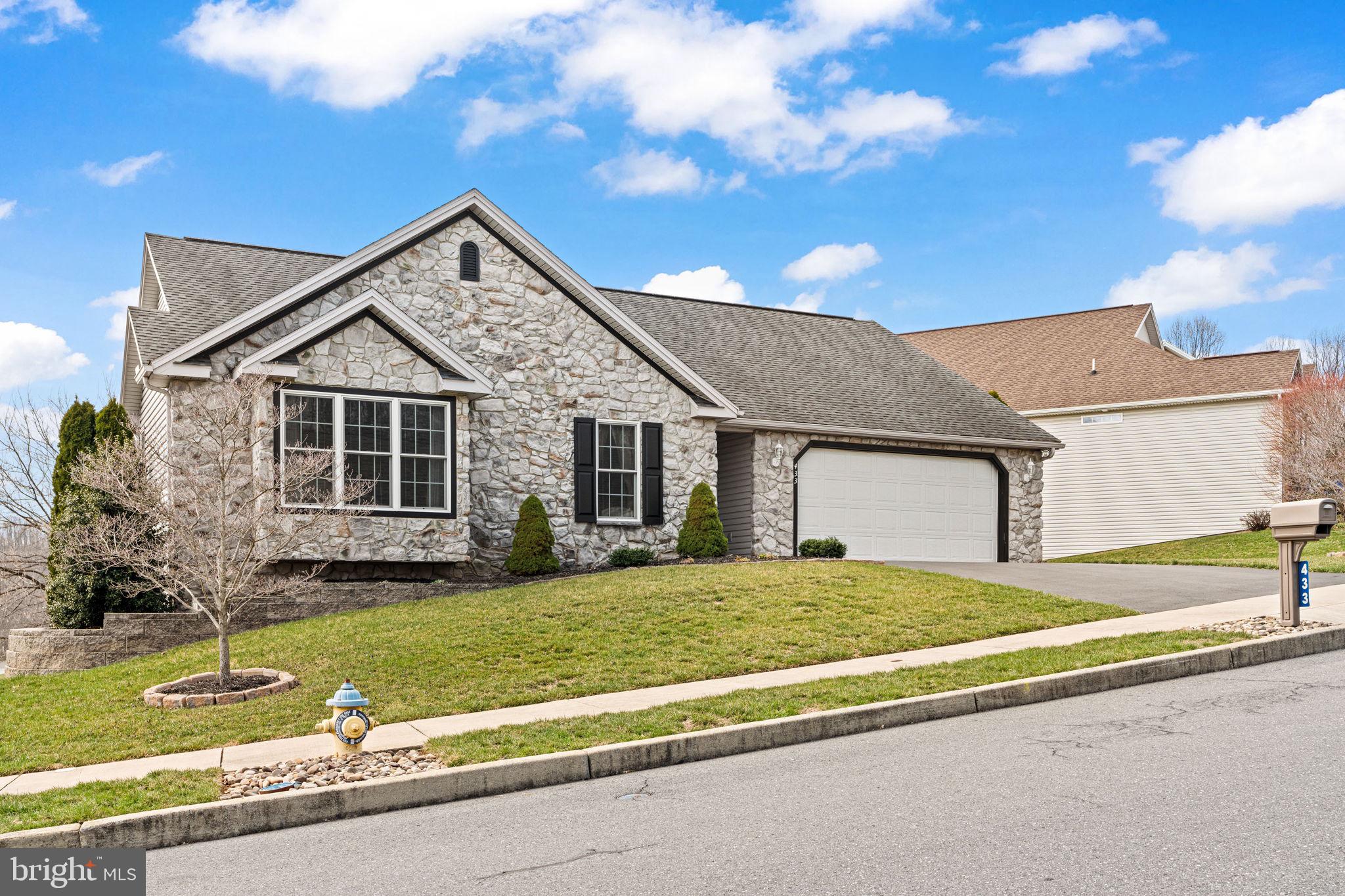 FAIRVIEW RIDGE - Residential