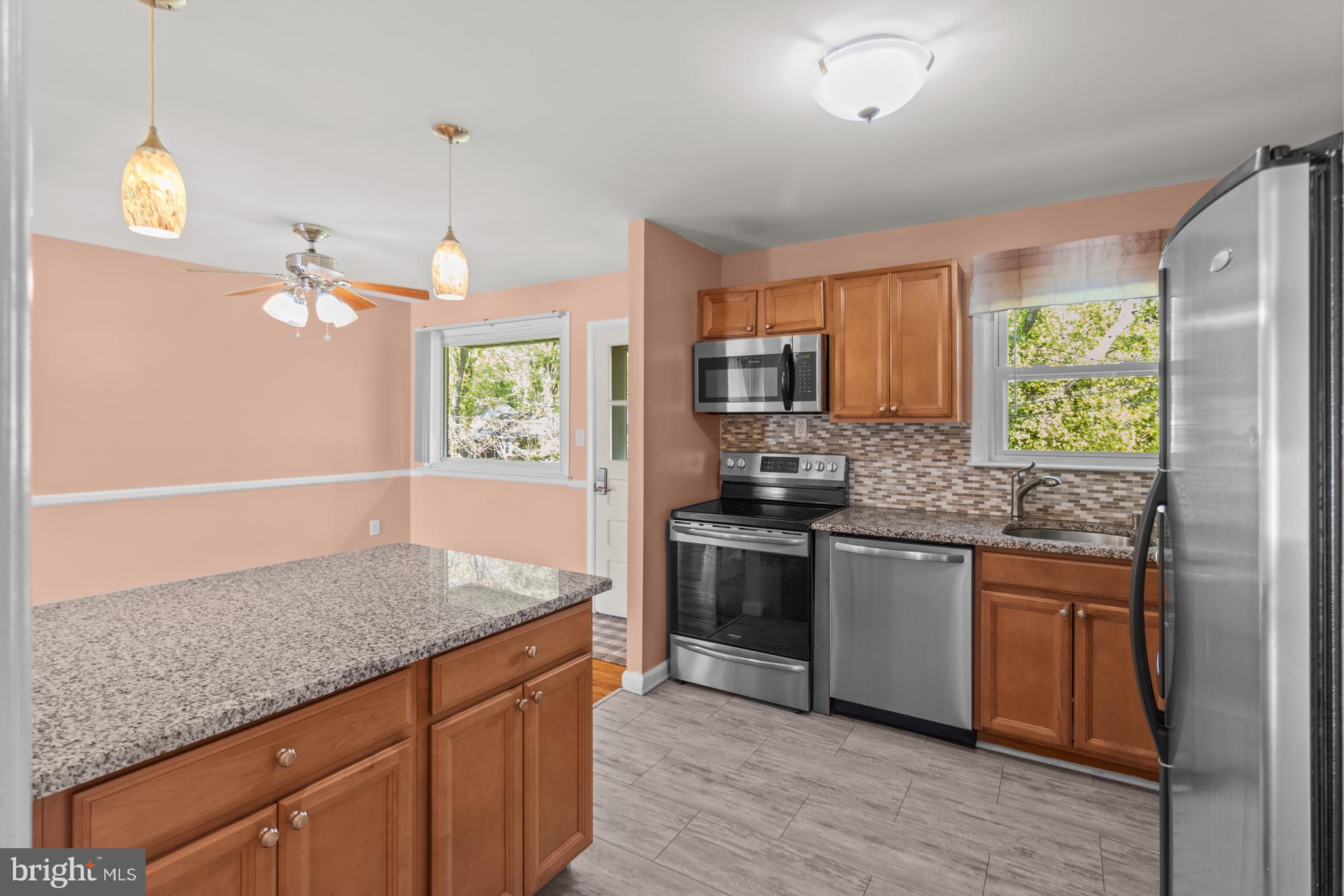 MAYFIELD - Residential