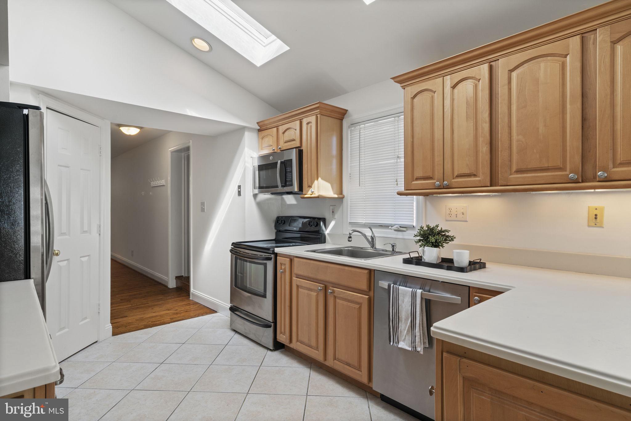 WEYANOKE - Residential Lease