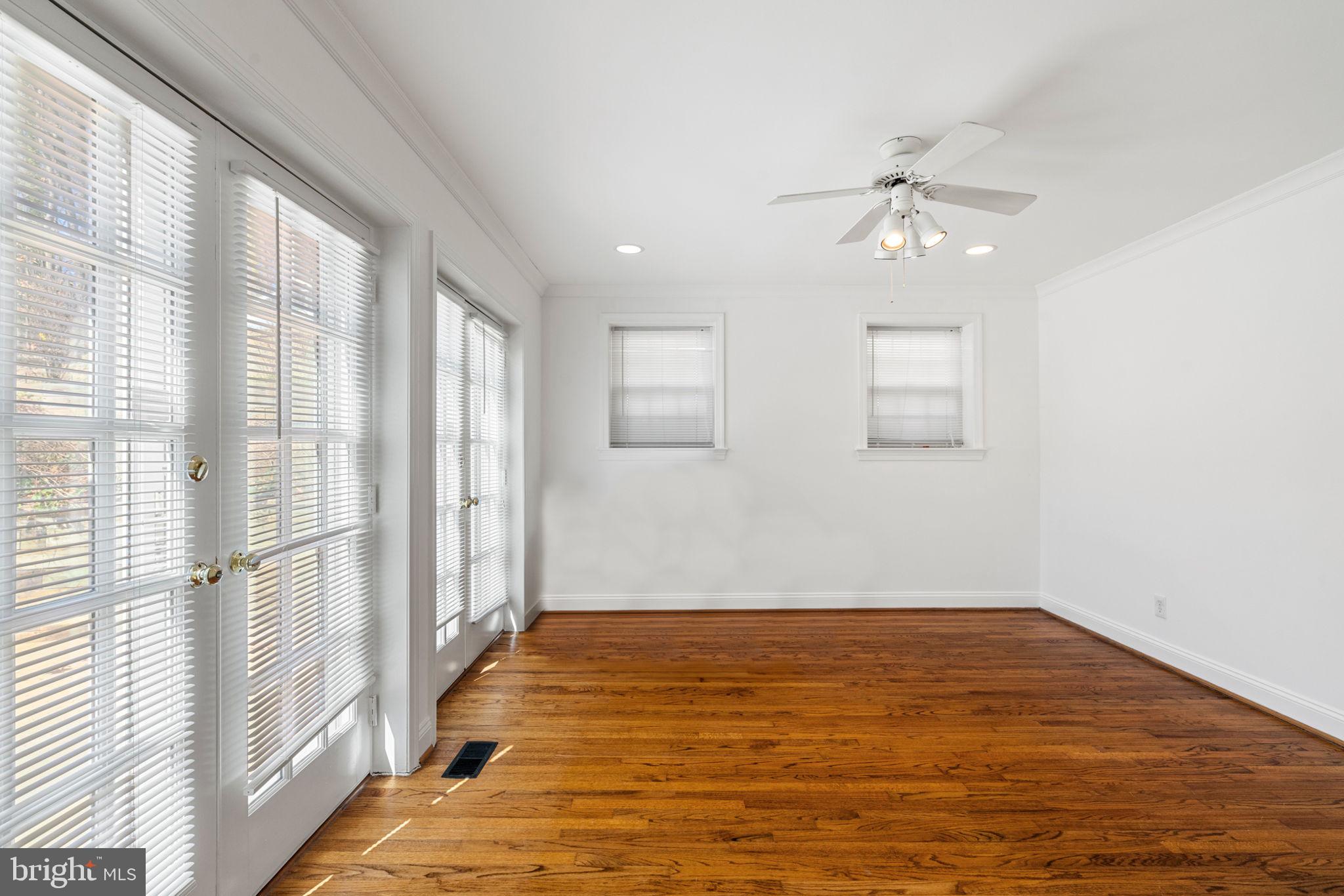 WEYANOKE - Residential Lease