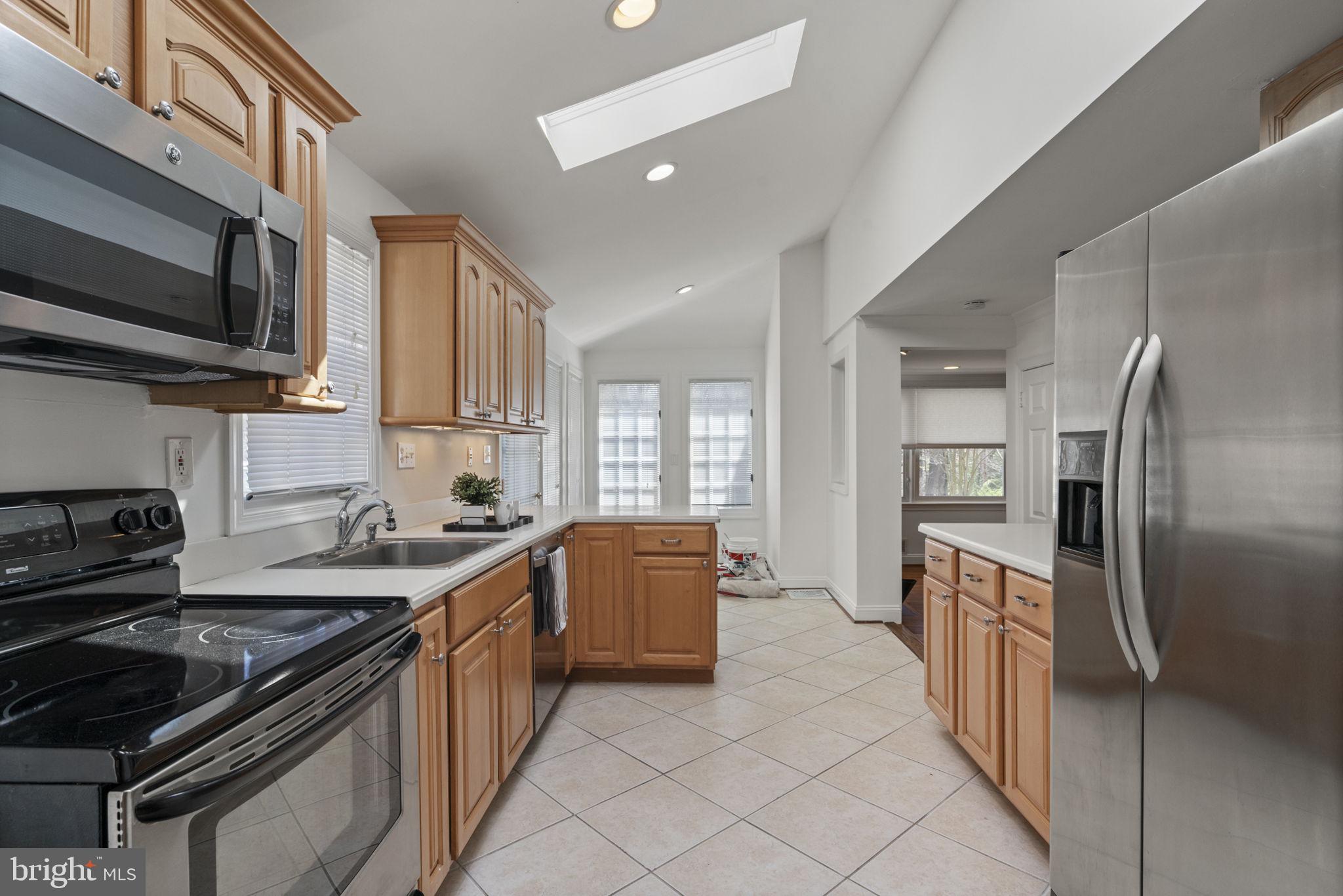 WEYANOKE - Residential Lease