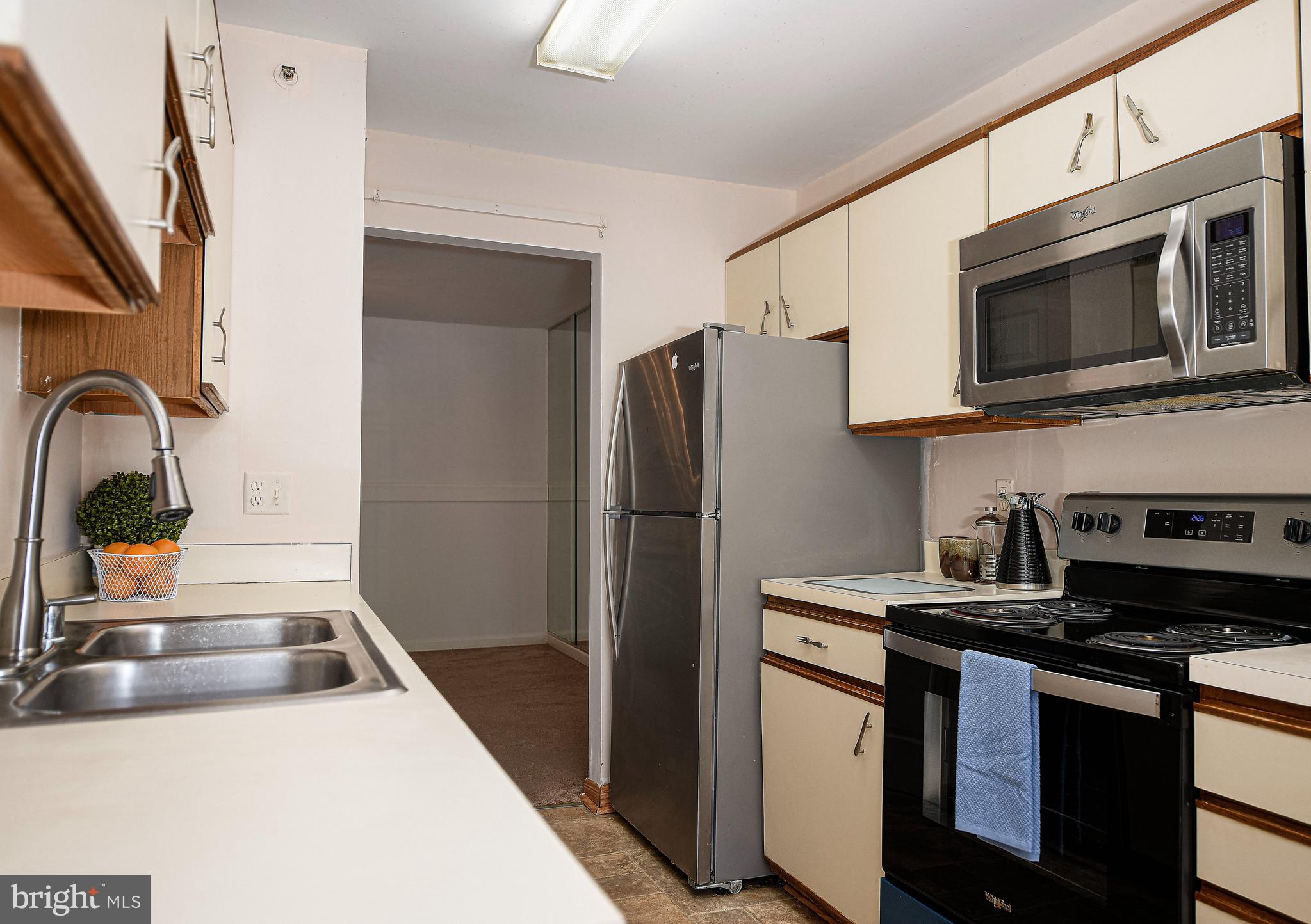 THE POINTE - Residential