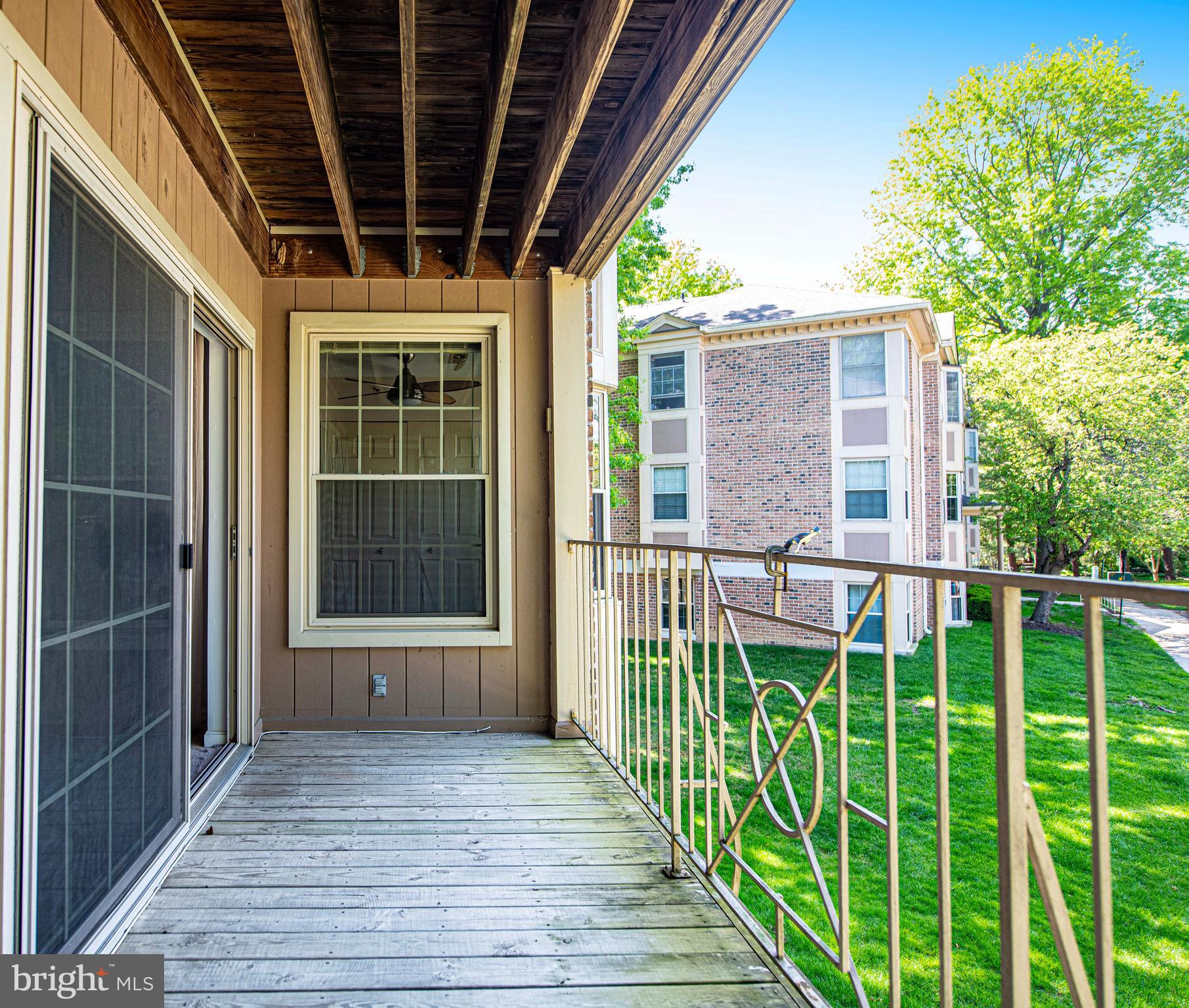 THE POINTE - Residential