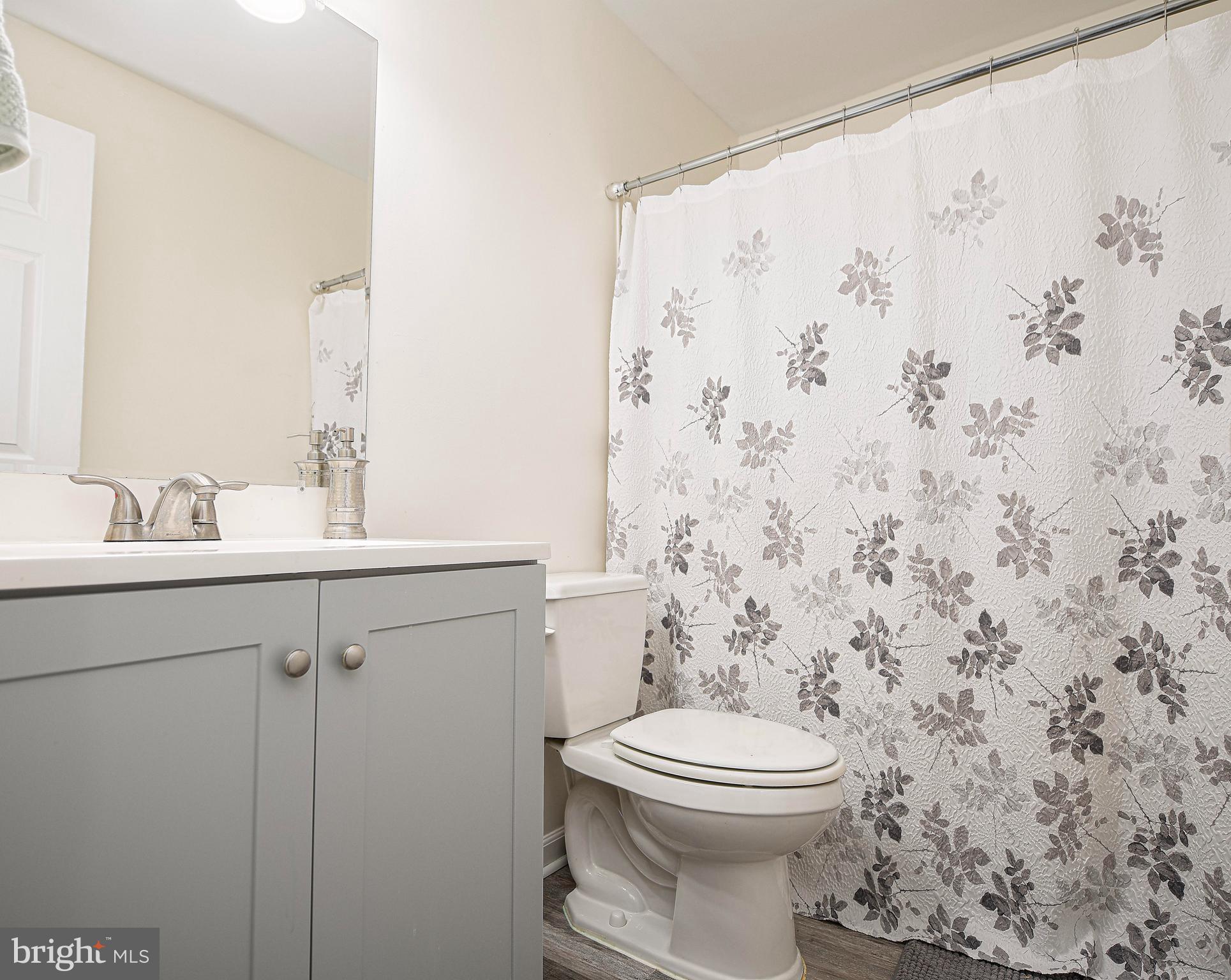 THE POINTE - Residential