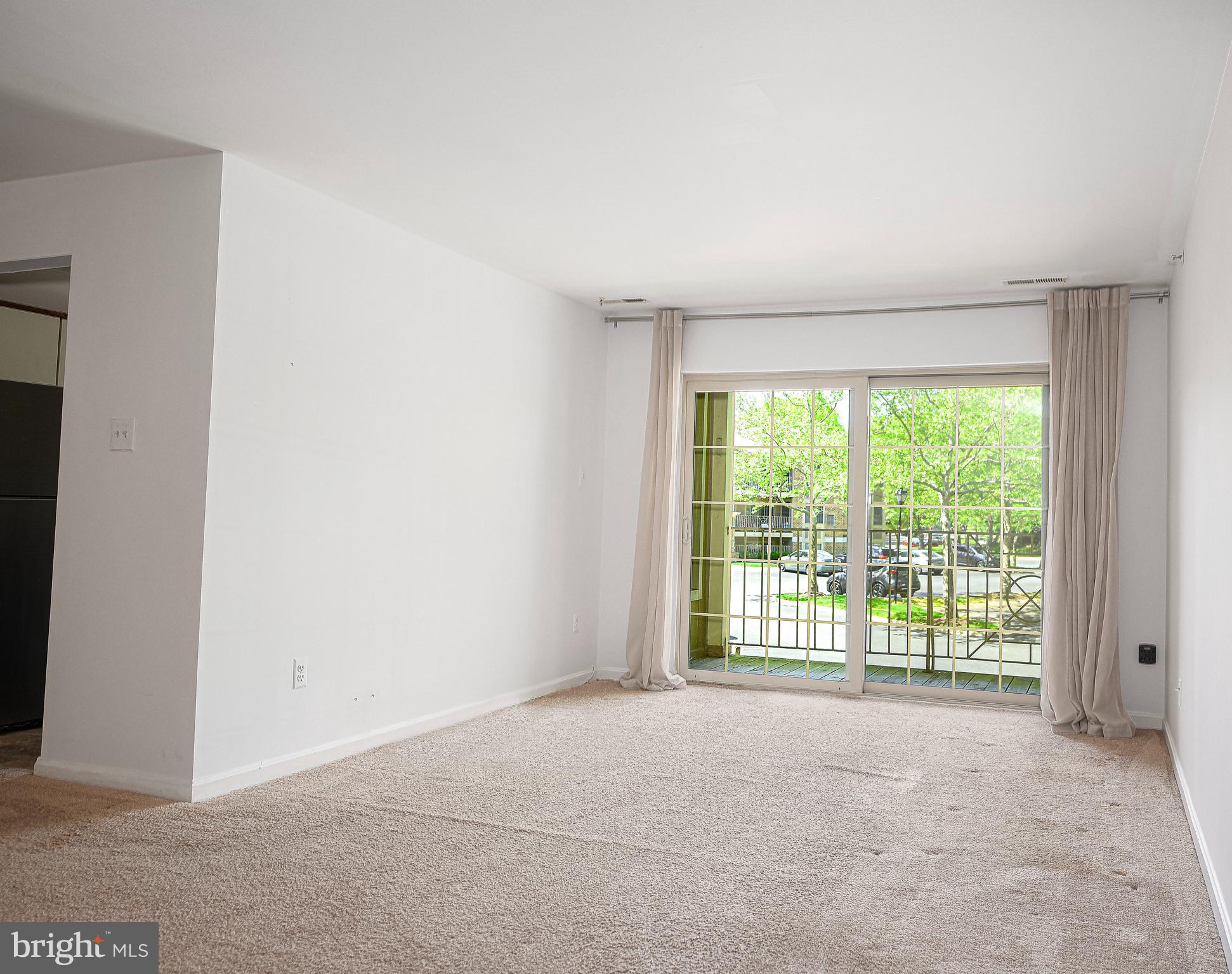 THE POINTE - Residential