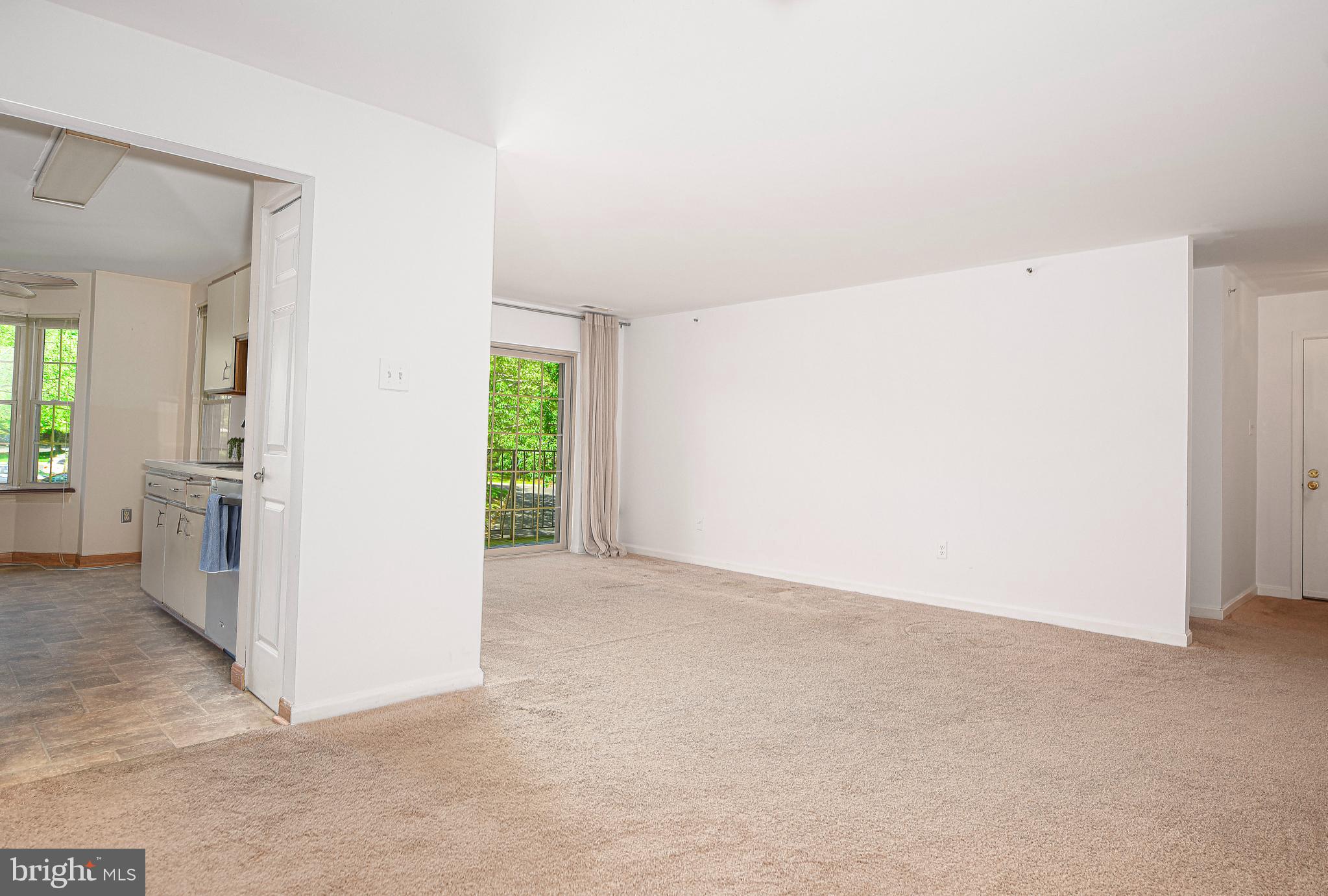 THE POINTE - Residential