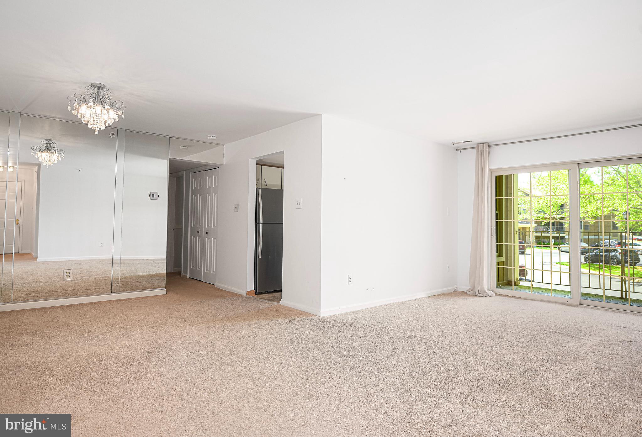 THE POINTE - Residential