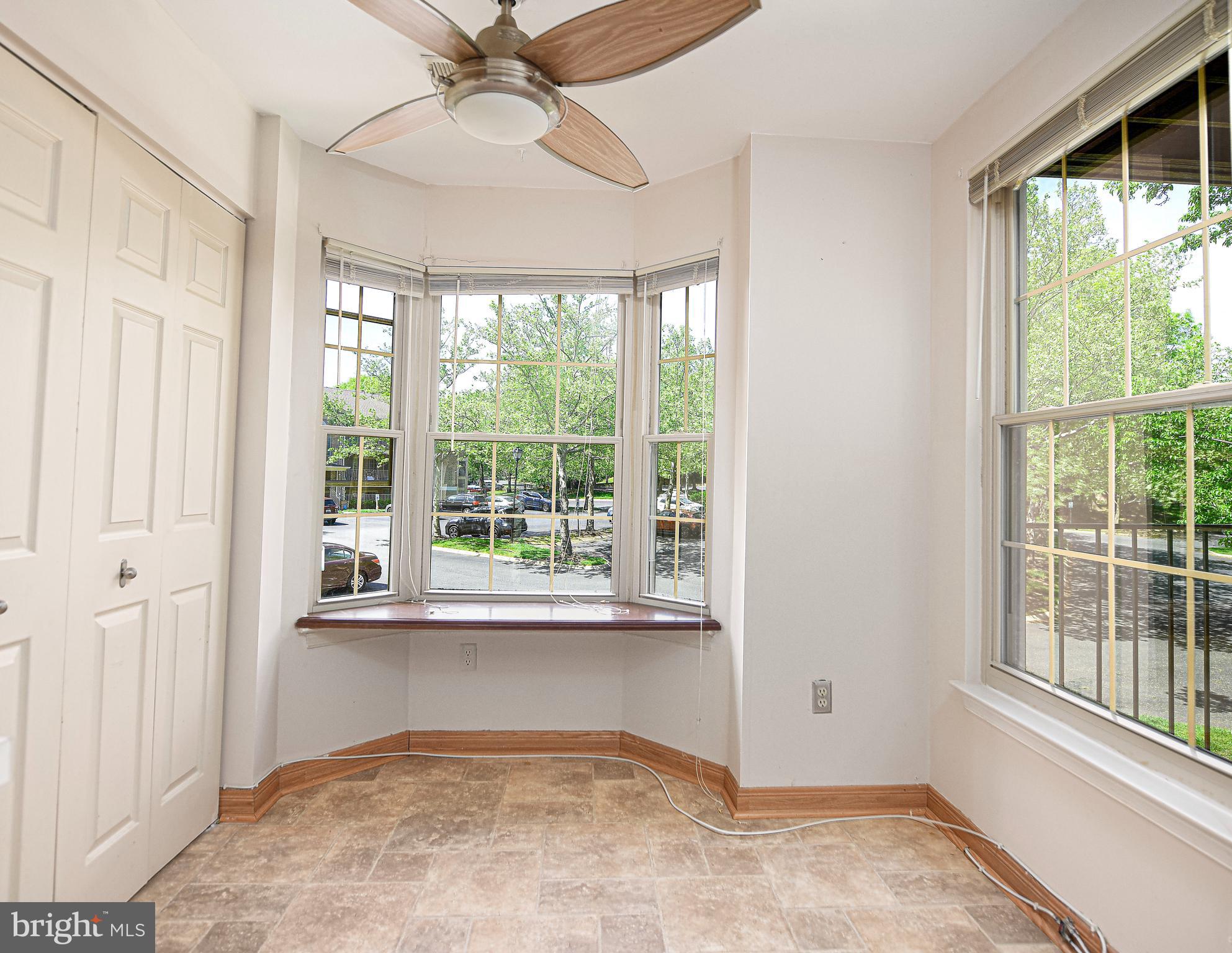 THE POINTE - Residential