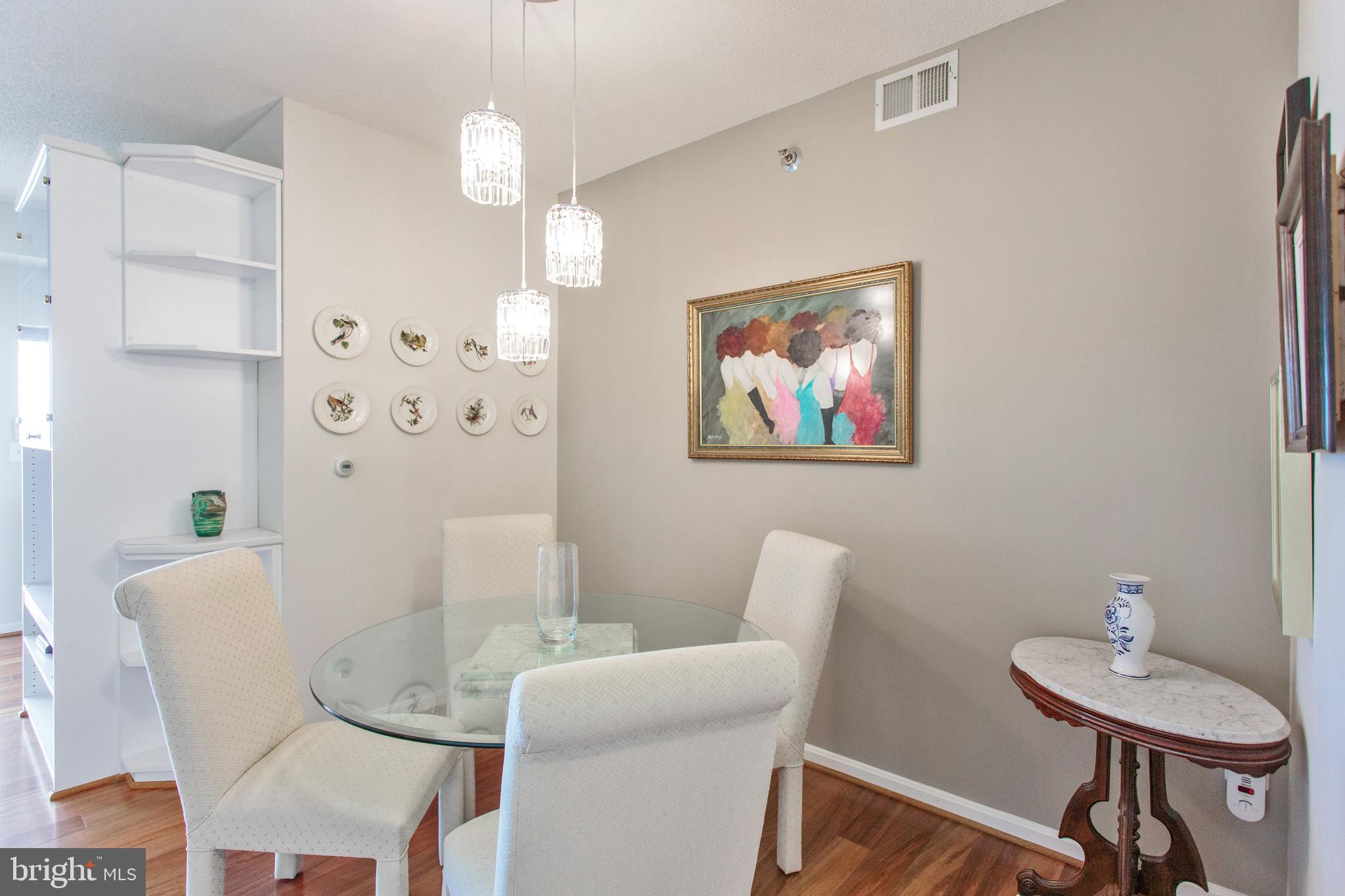 LEISURE WORLD - Residential