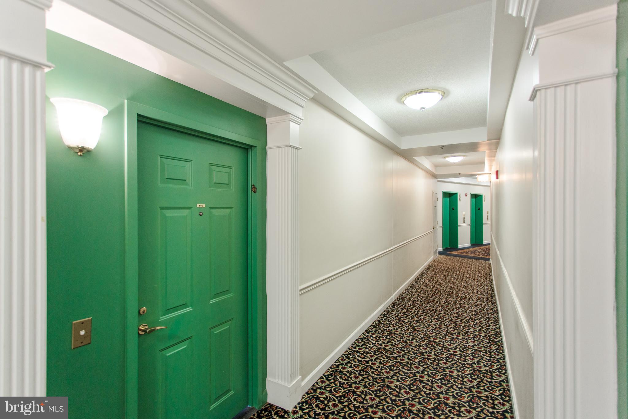 LEISURE WORLD - Residential