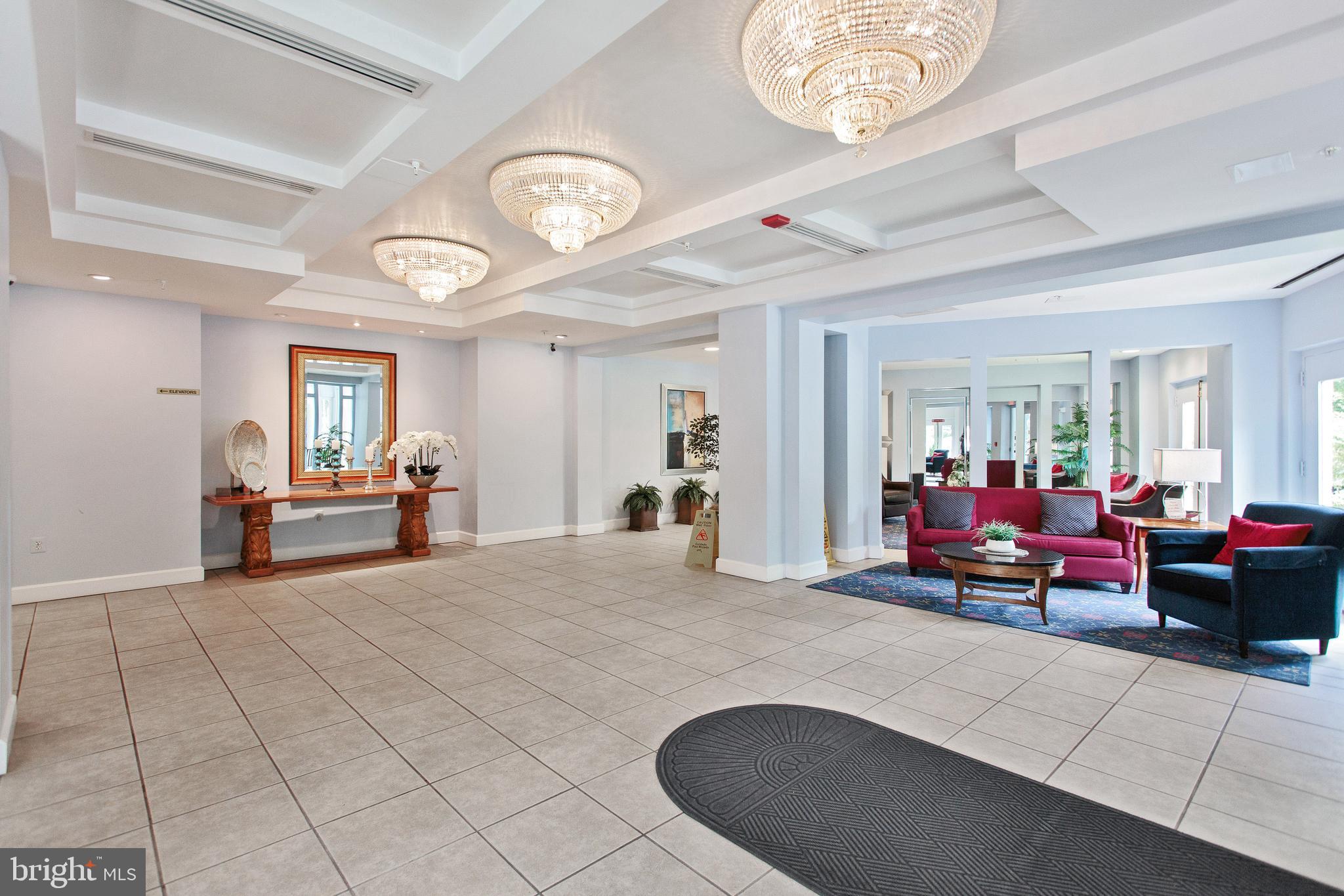 LEISURE WORLD - Residential