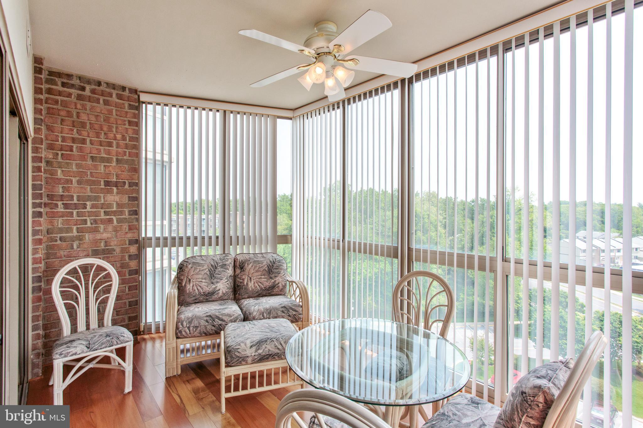 LEISURE WORLD - Residential