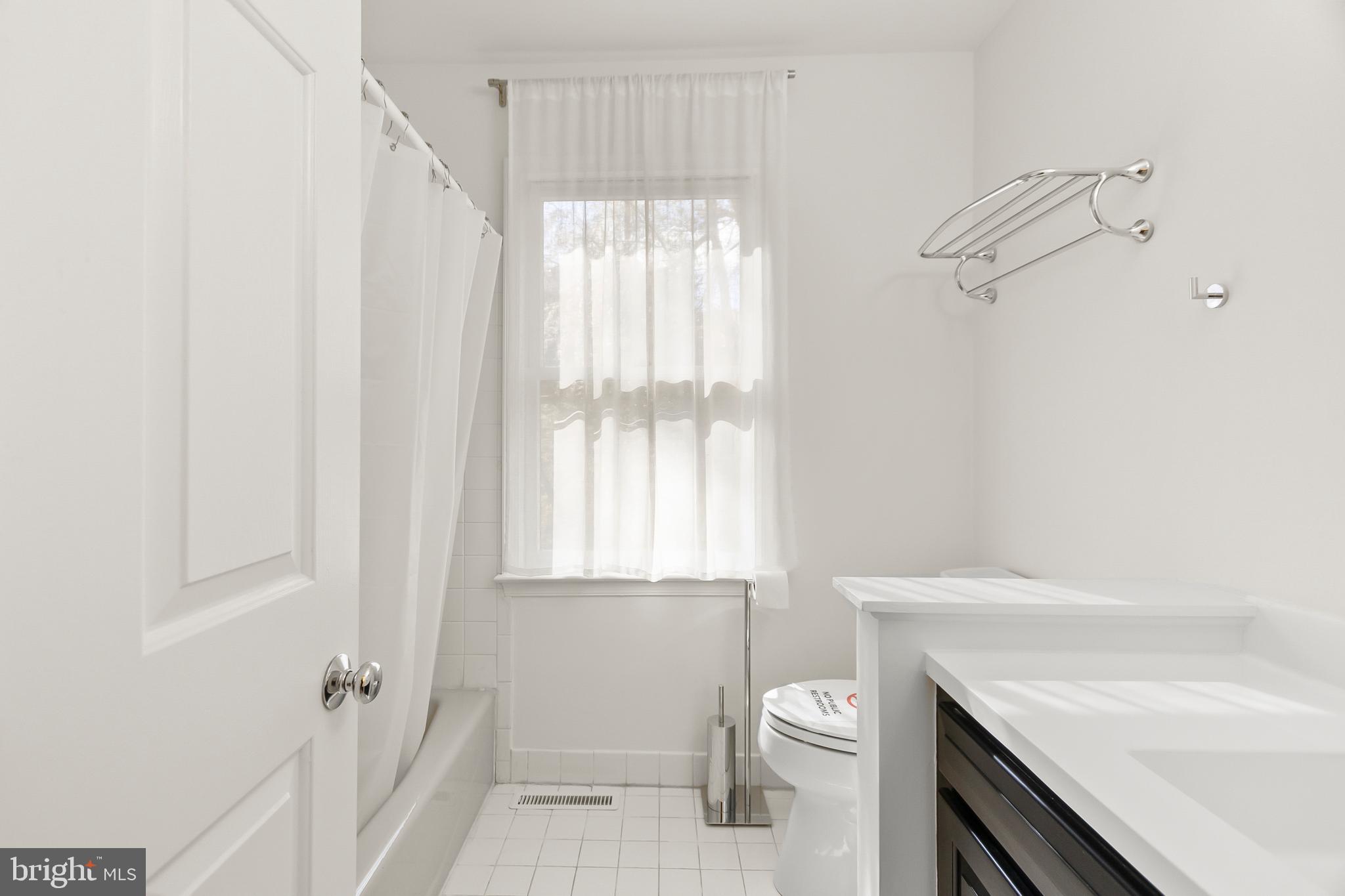 RIDGEWOOD GLEN - Residential