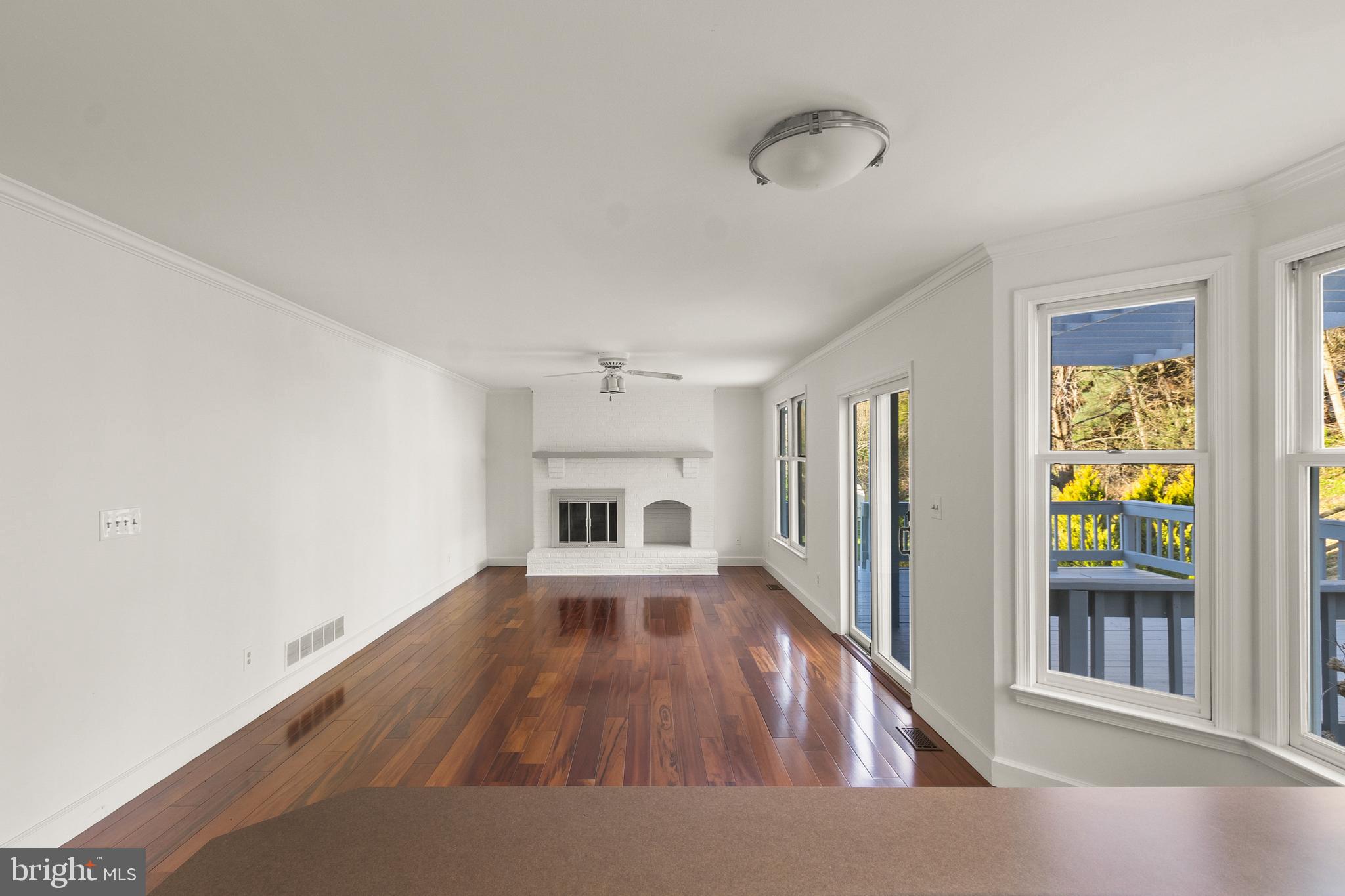 RIDGEWOOD GLEN - Residential