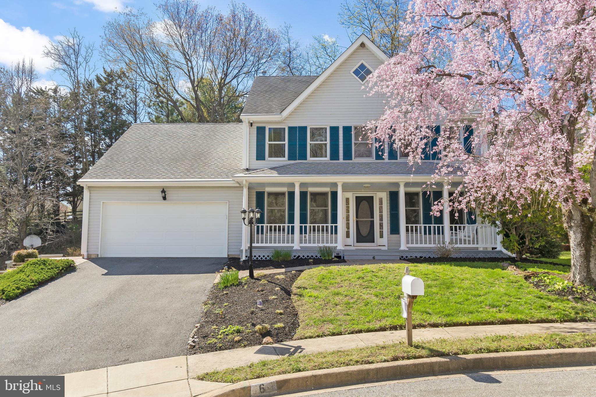 RIDGEWOOD GLEN - Residential