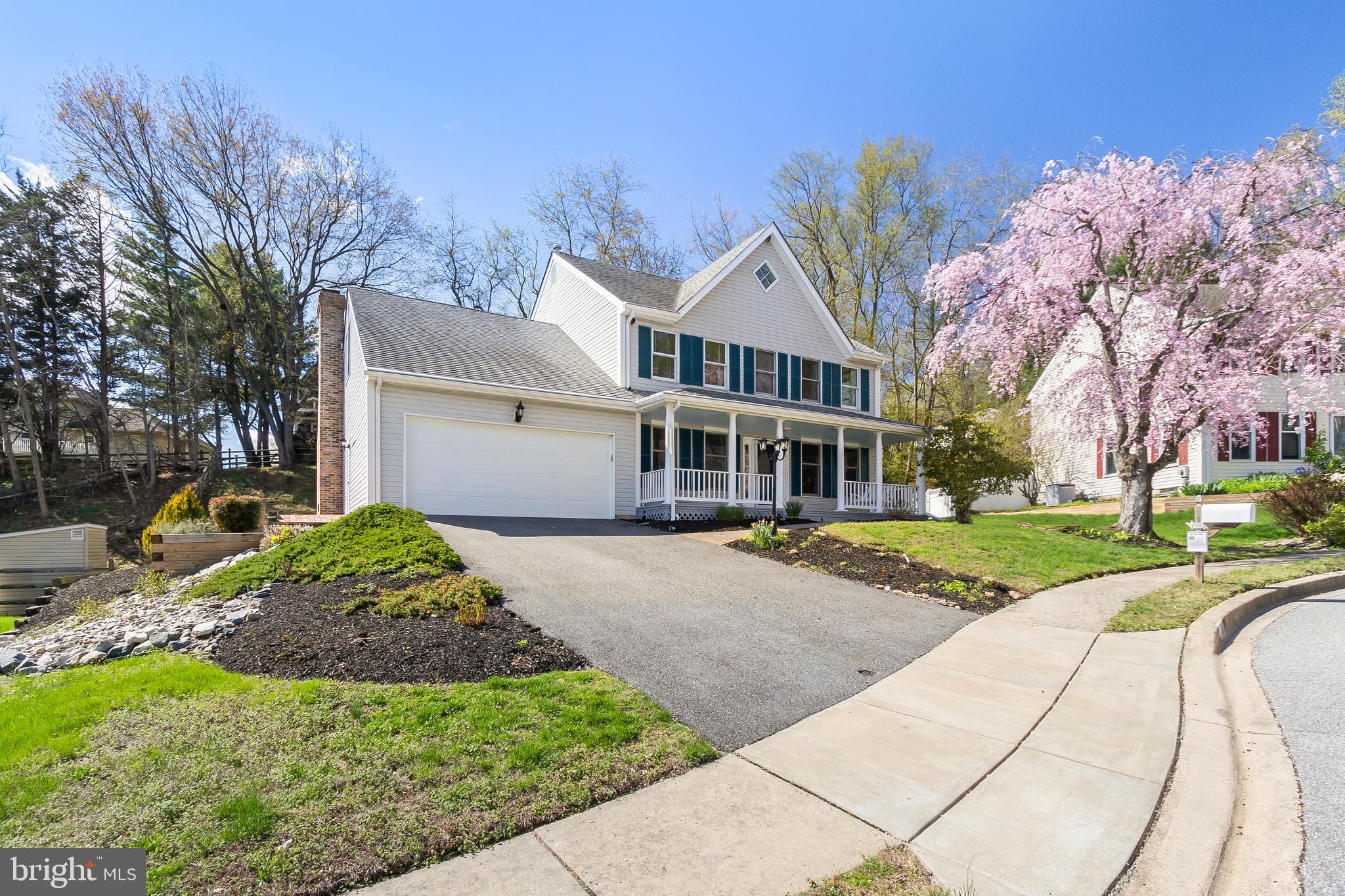 RIDGEWOOD GLEN - Residential