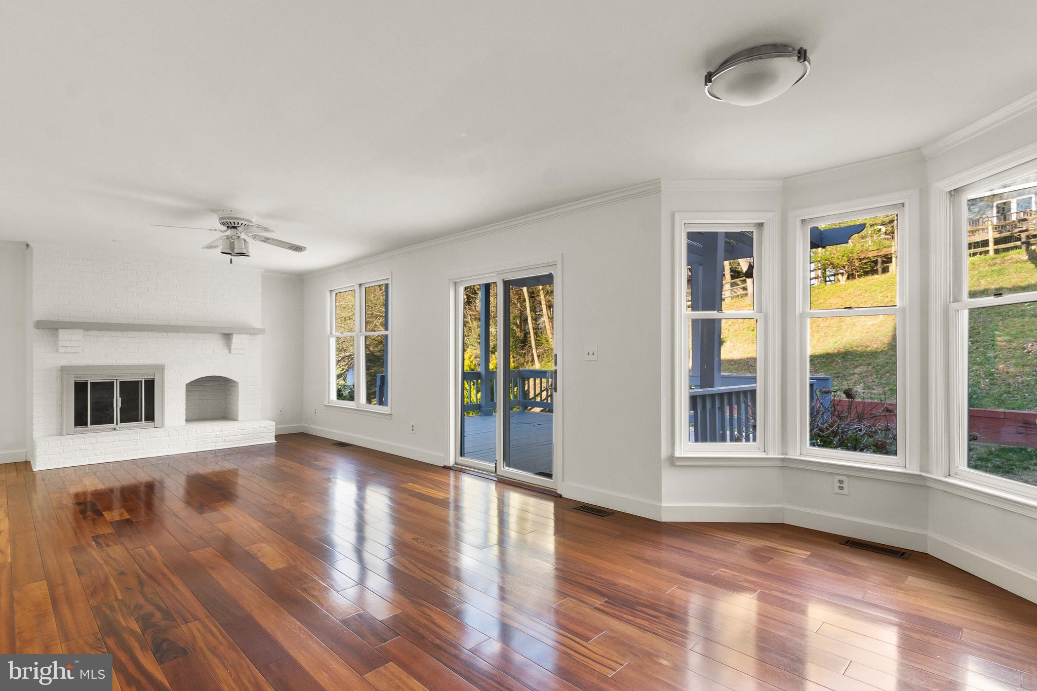 RIDGEWOOD GLEN - Residential