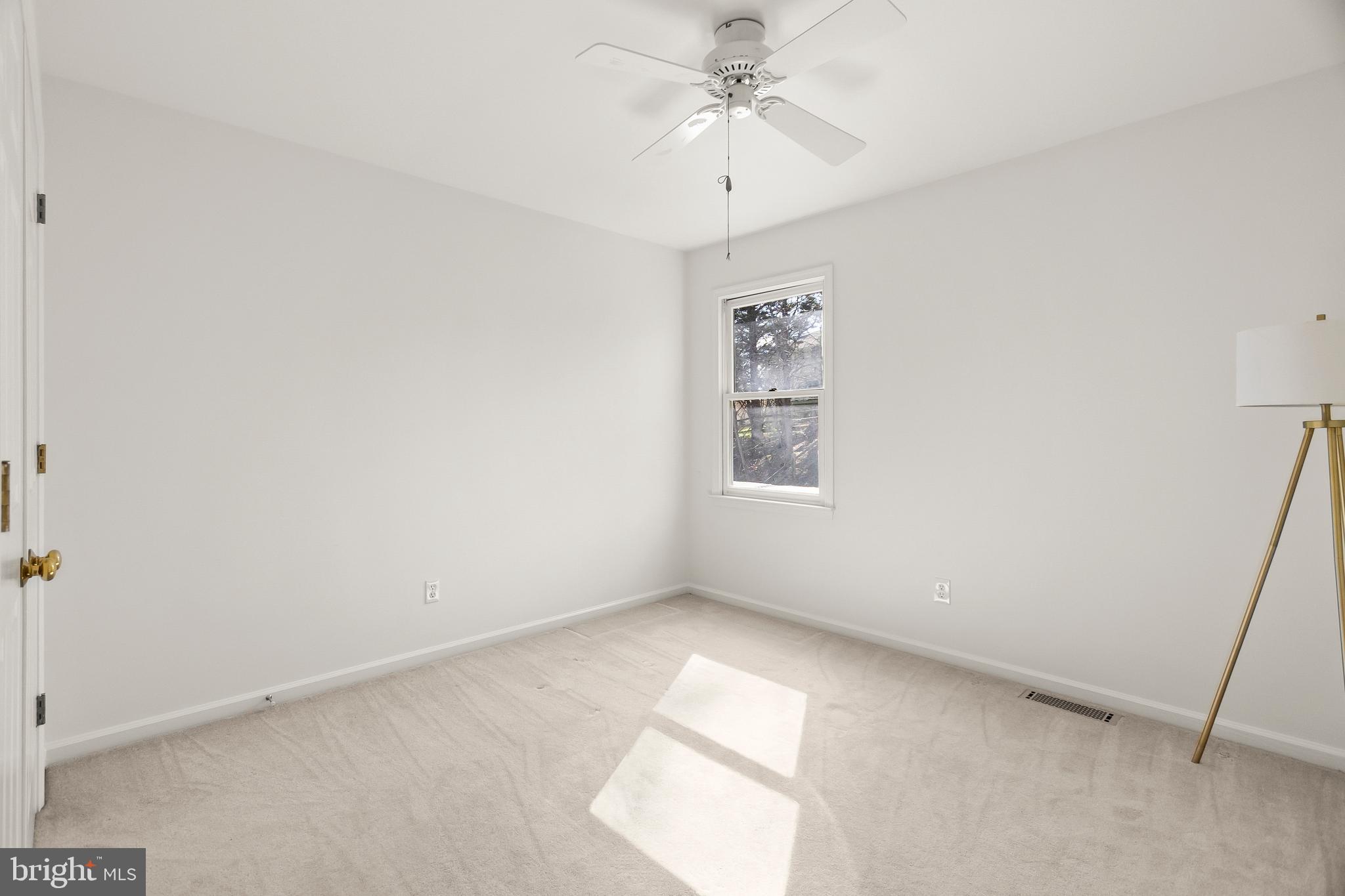 RIDGEWOOD GLEN - Residential