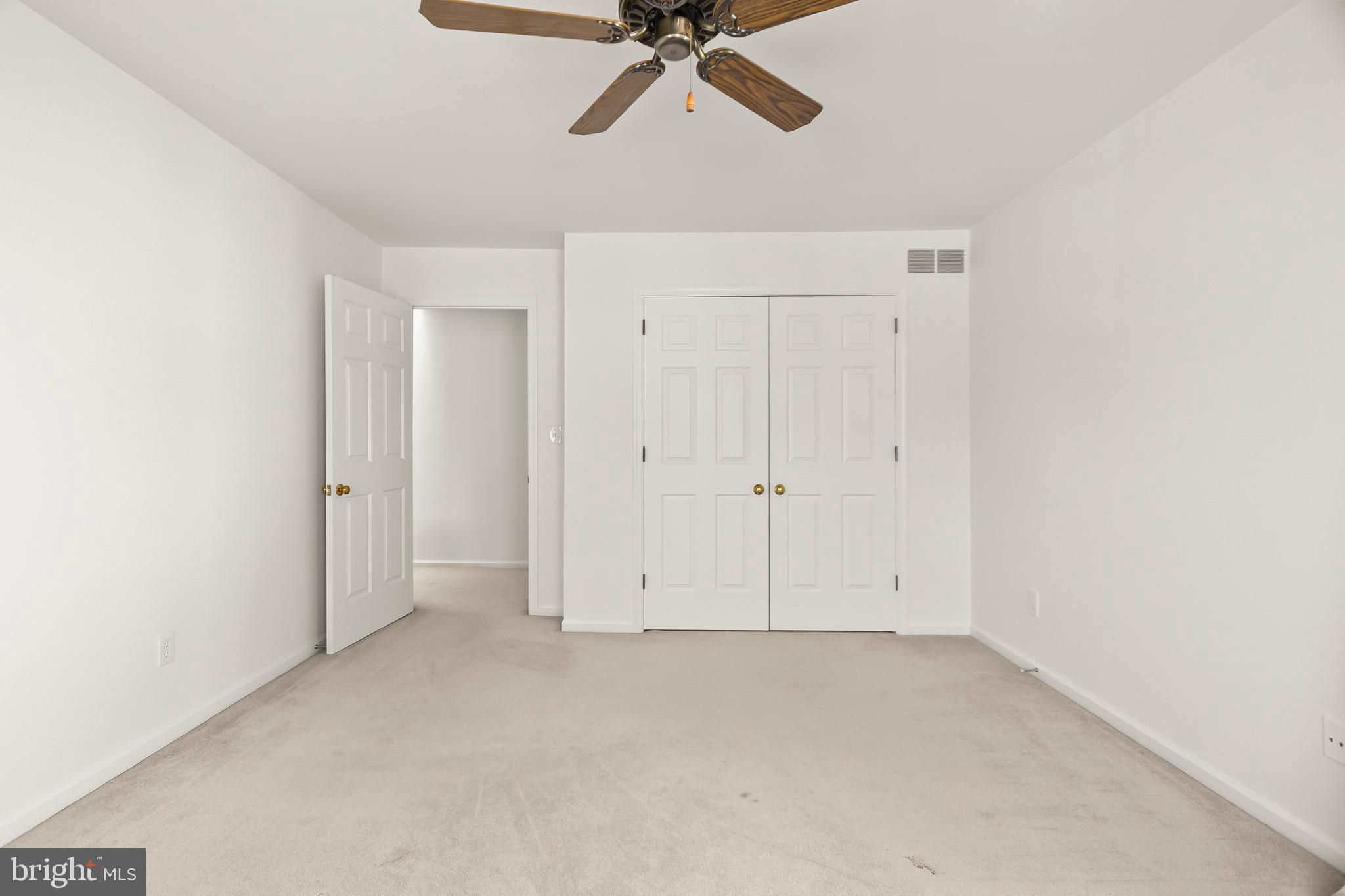 RIDGEWOOD GLEN - Residential