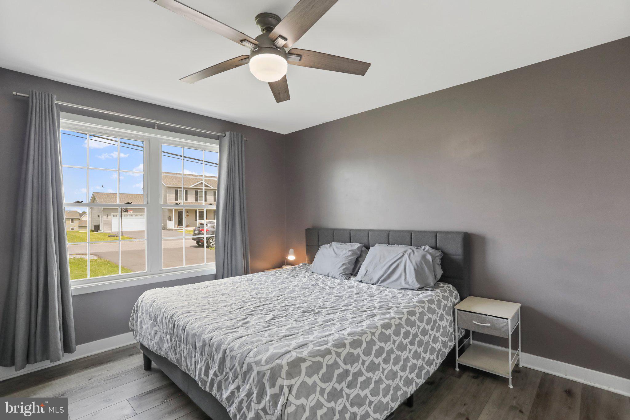 ELIZABETH STATION - Residential