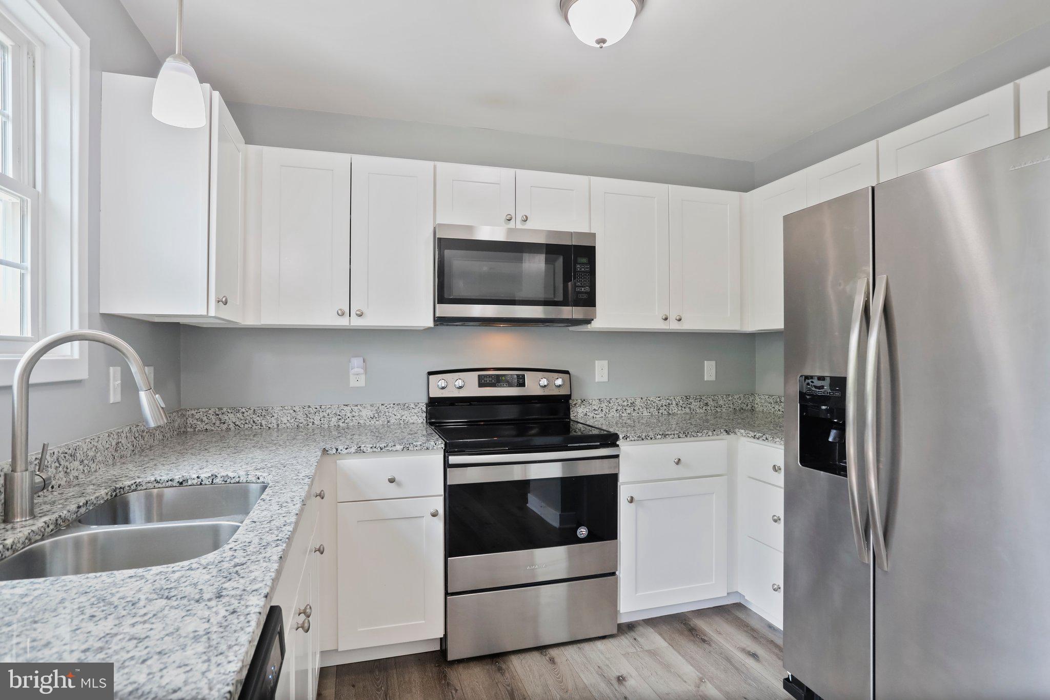 ELIZABETH STATION - Residential