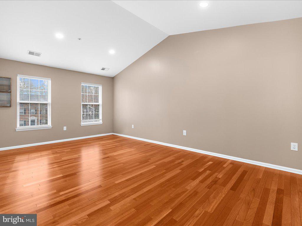 PRINCESS GARDENS - Residential