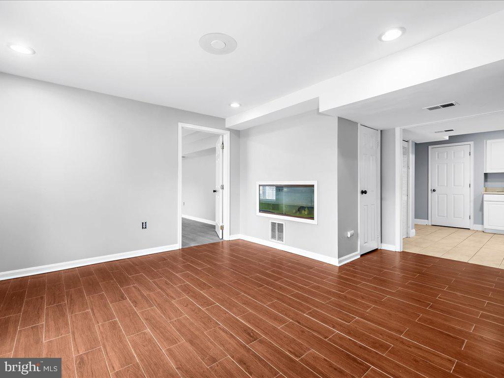 PRINCESS GARDENS - Residential