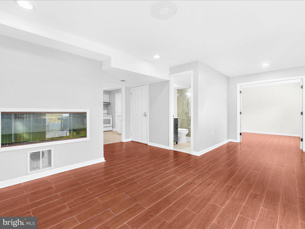 PRINCESS GARDENS - Residential