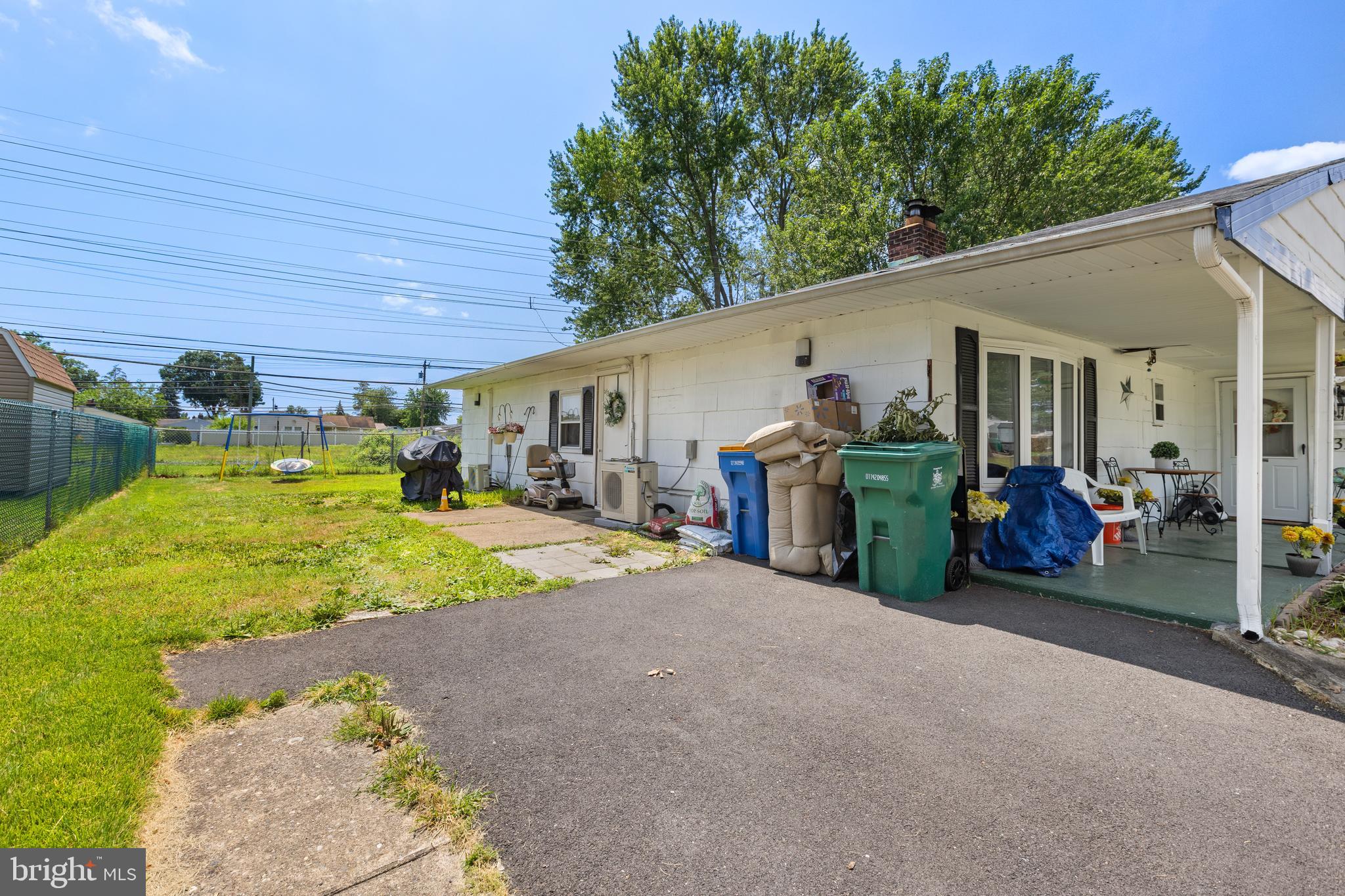 32 GUN ROAD