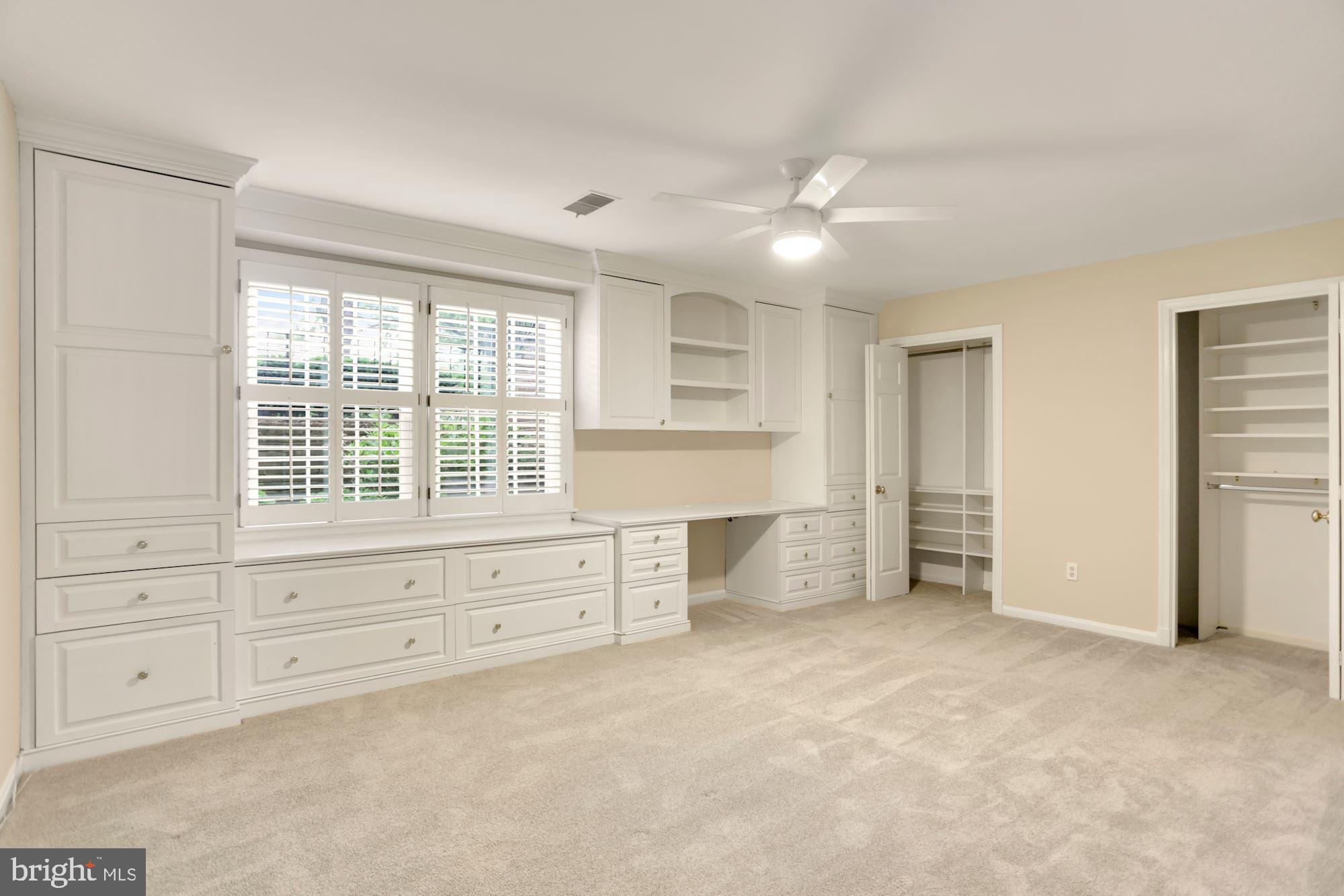 SUMNER SQUARE - Residential Lease