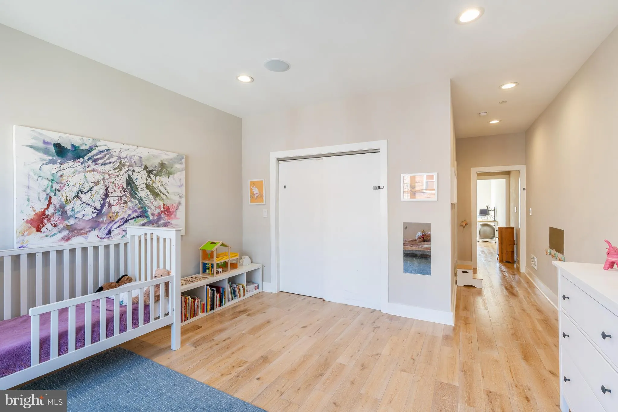 Philadelphia, Pennsylvania 19146, United States, 3 Bedrooms Bedrooms, ,4 BathroomsBathrooms,Residential,Contingent,90872