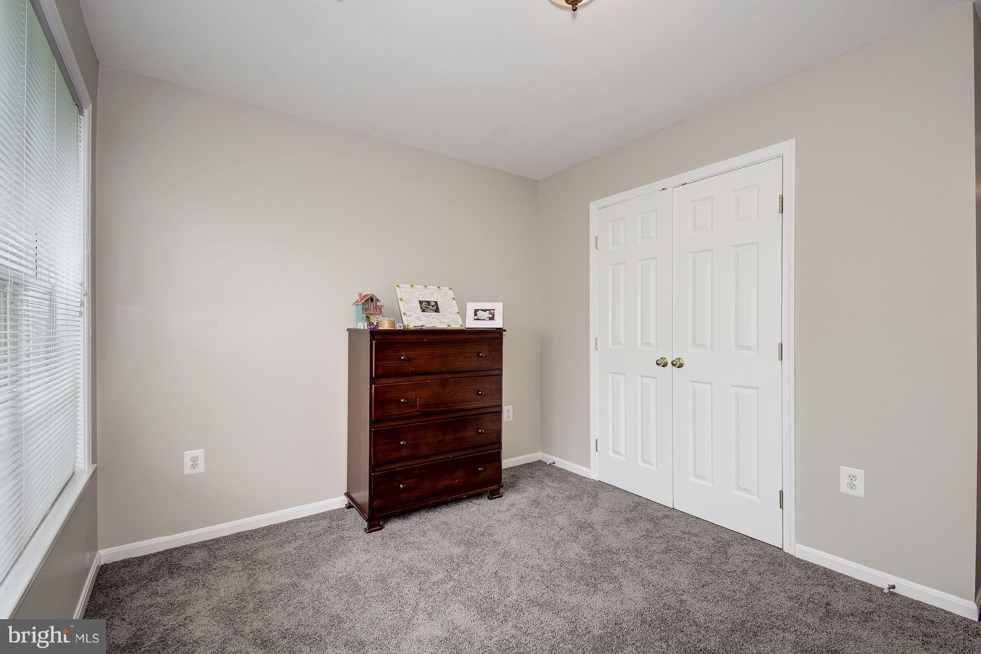 HAWTHORNE HILL - Residential