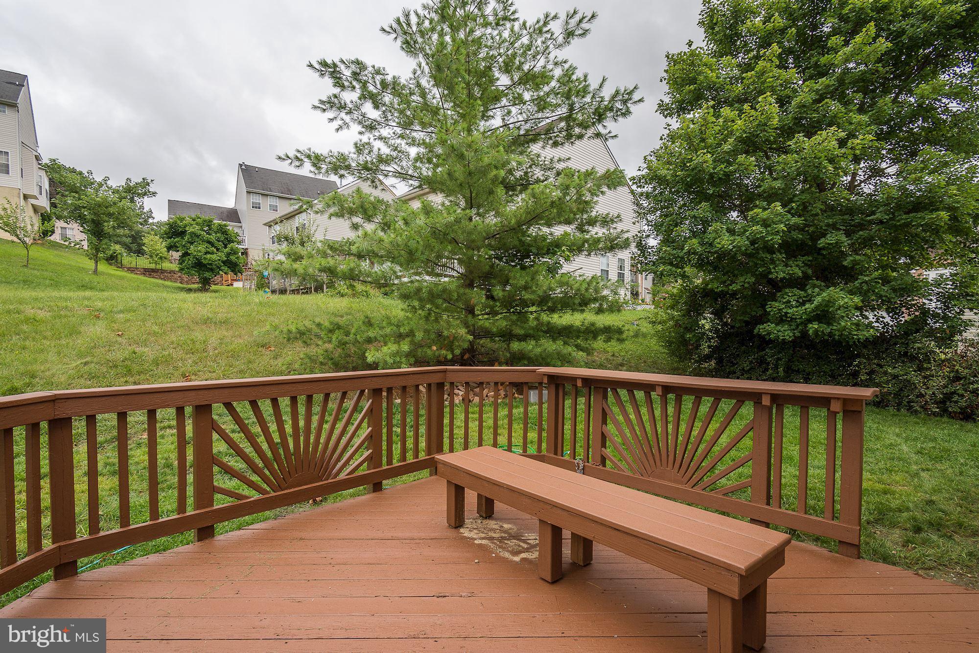 HAWTHORNE HILL - Residential